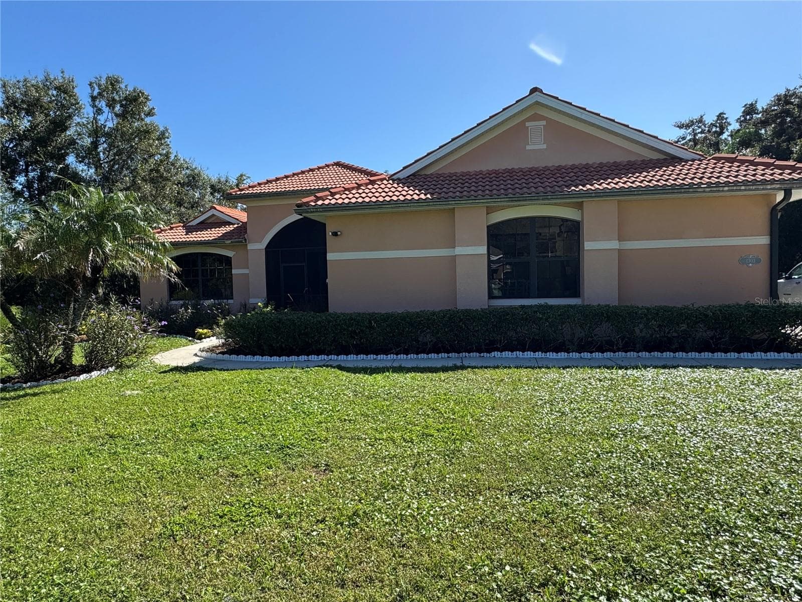 ENTRY SIDEWALK - OAK FORD GOLF CLUB, SARASOTA