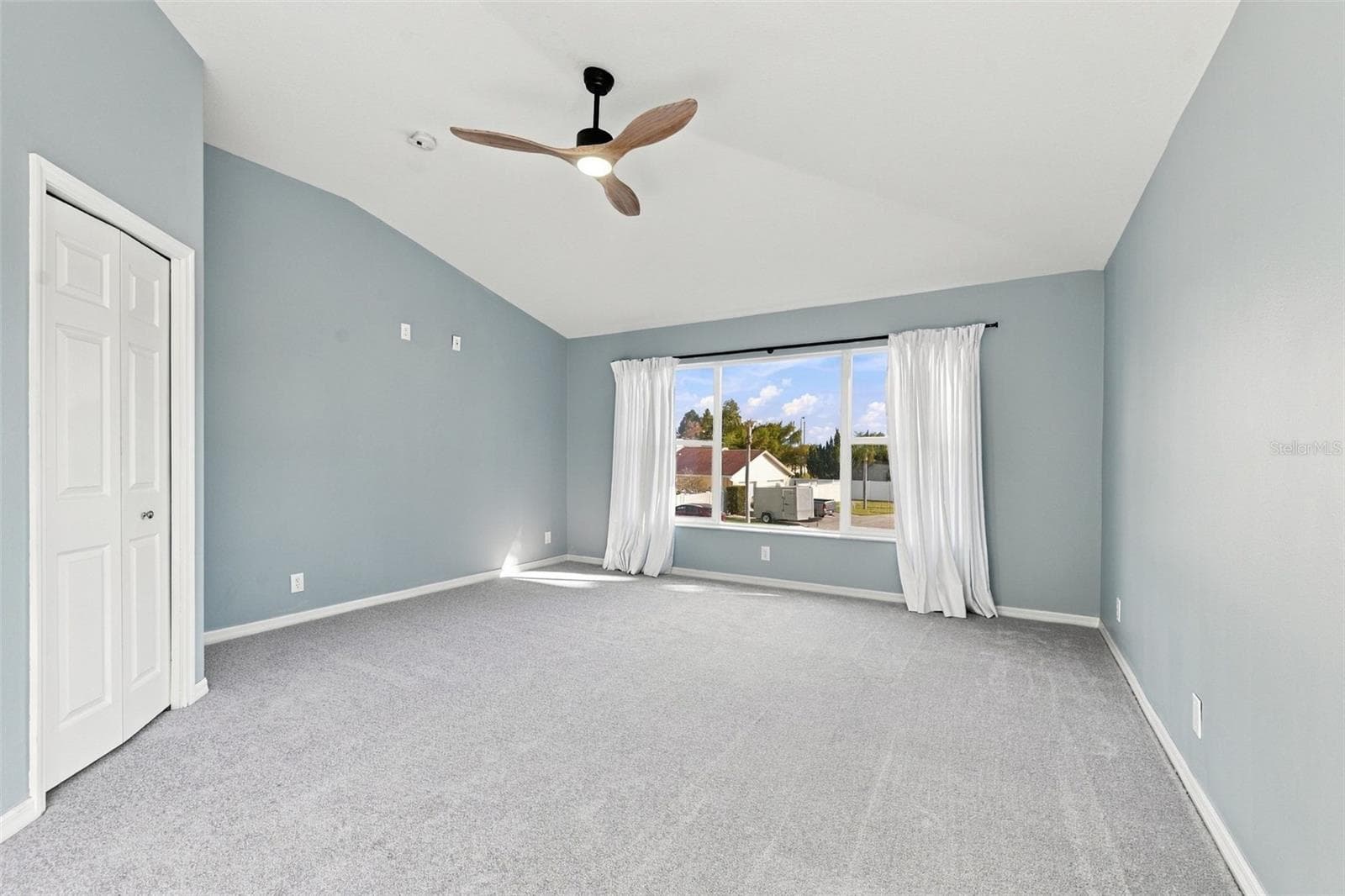 Primary Bedroom - 2555 NEWBERN DR, CLEARWATER