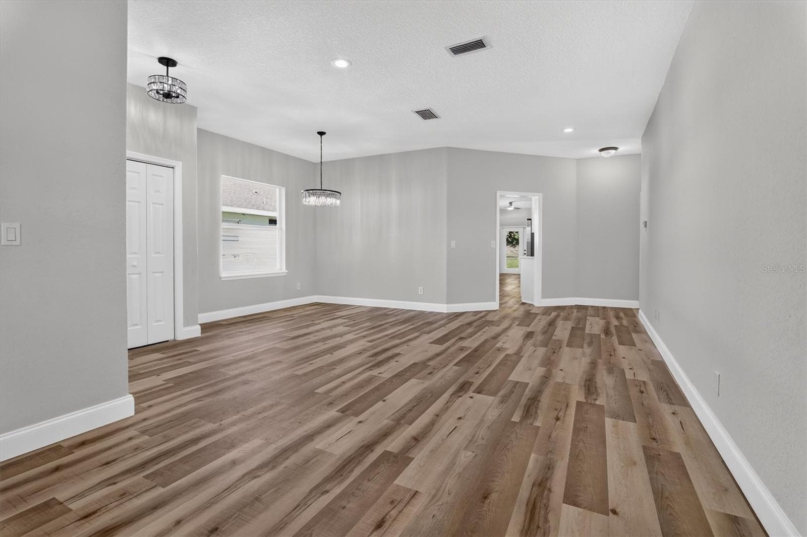Single Family Residence at 10617 MASTERS DR, CLERMONT, photo 7 of 42