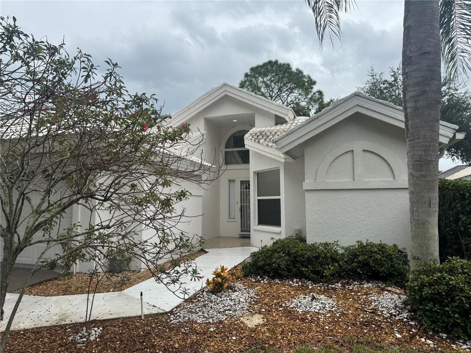 Single Family Residence at 1024 HARBOR TOWN DR, VENICE, photo 3 of 29