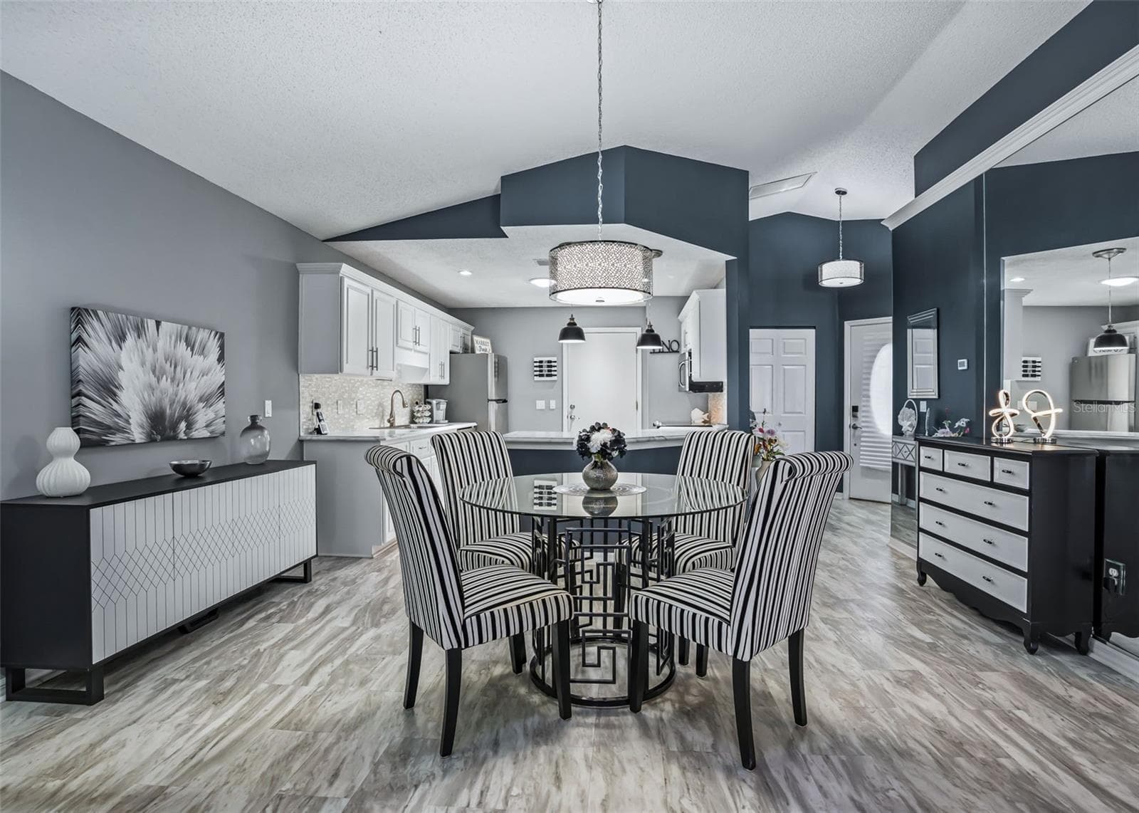 Single Family Residence at 17864 SE 115TH CT, SUMMERFIELD, photo 5 of 28