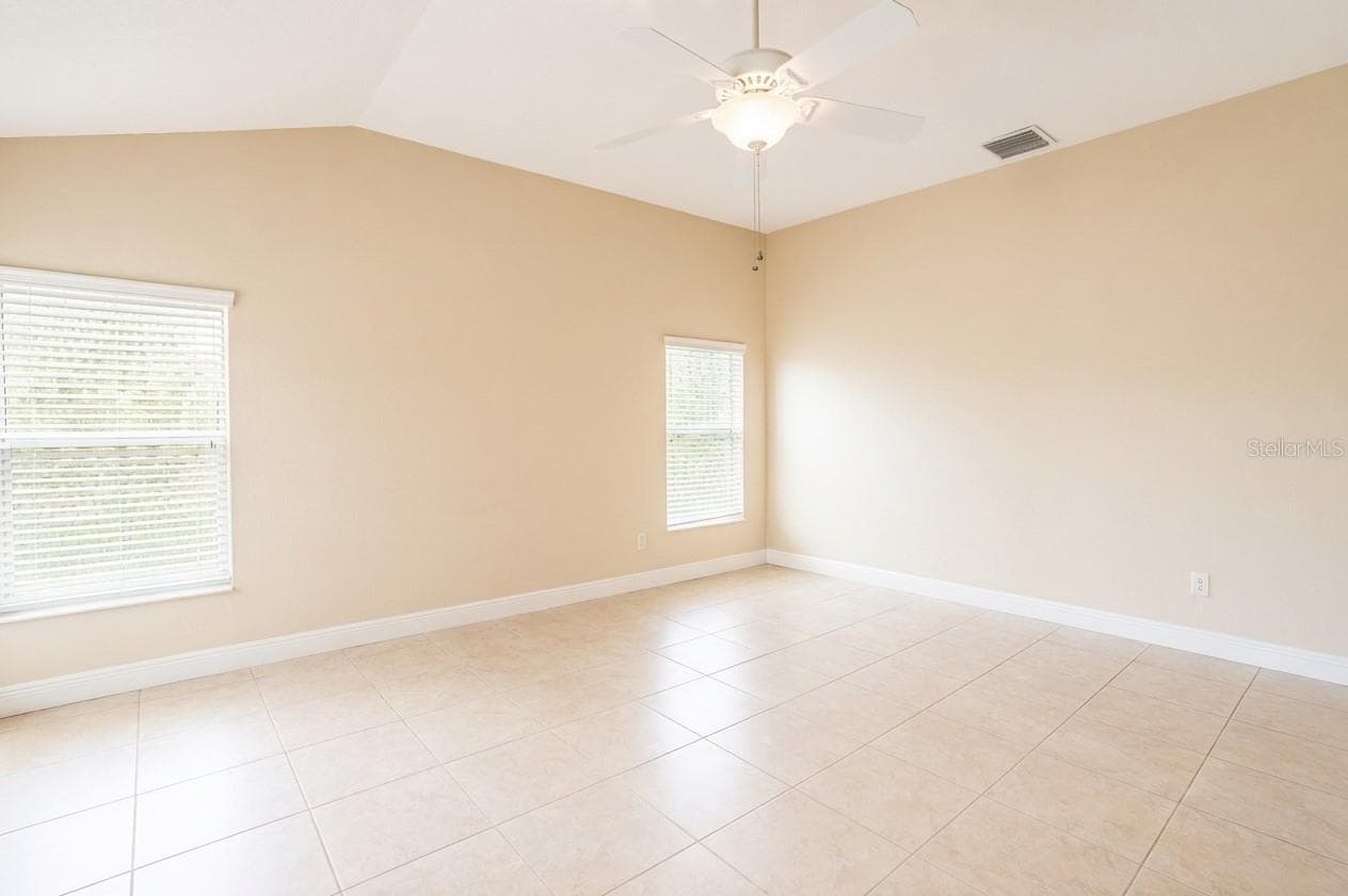 Single Family Residence at 2696 MIDLAND TER, THE VILLAGES, photo 30 of 42