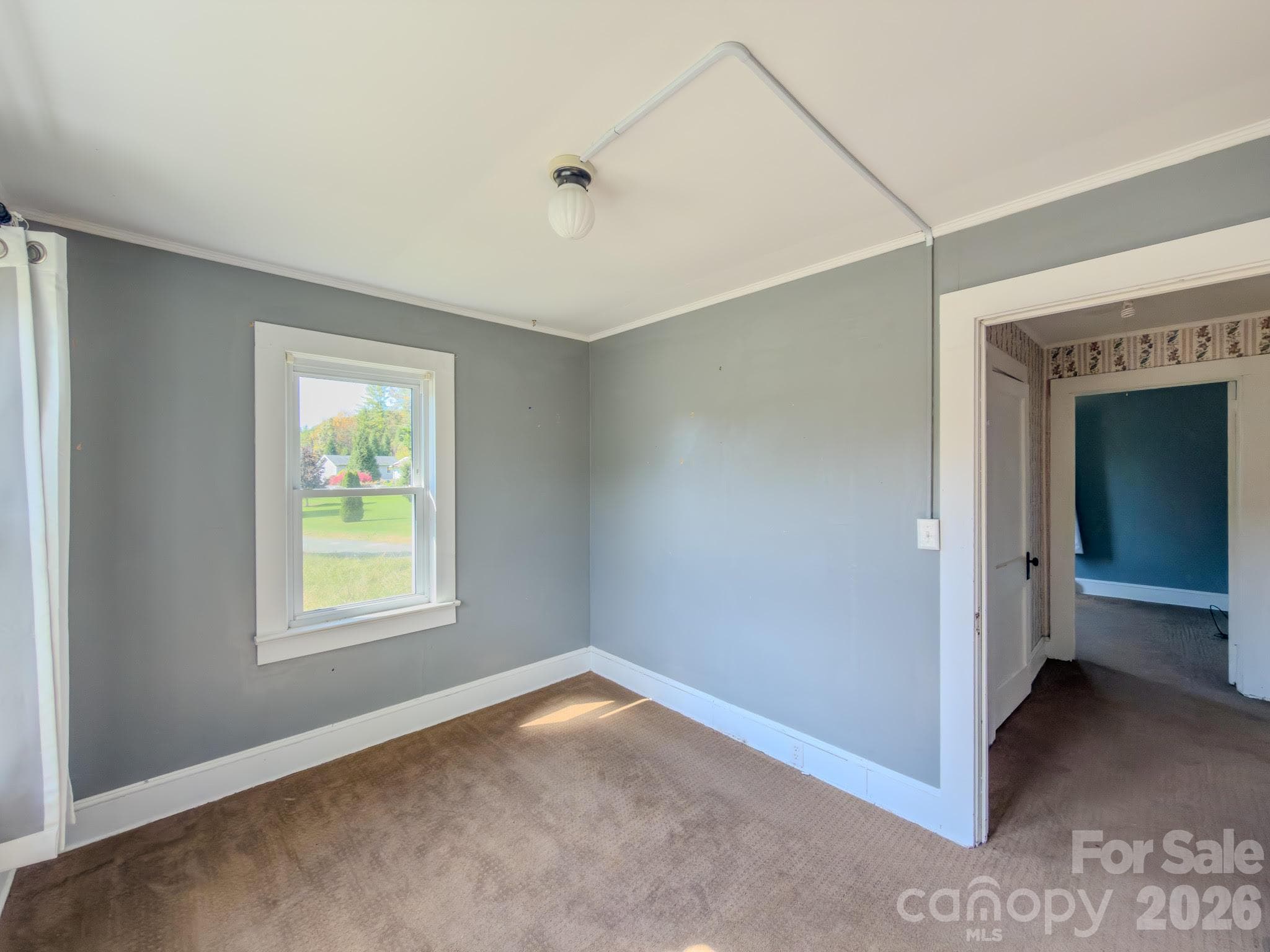 Single Family Residence at 40 Duncan Lane, Newland, photo 14 of 16
