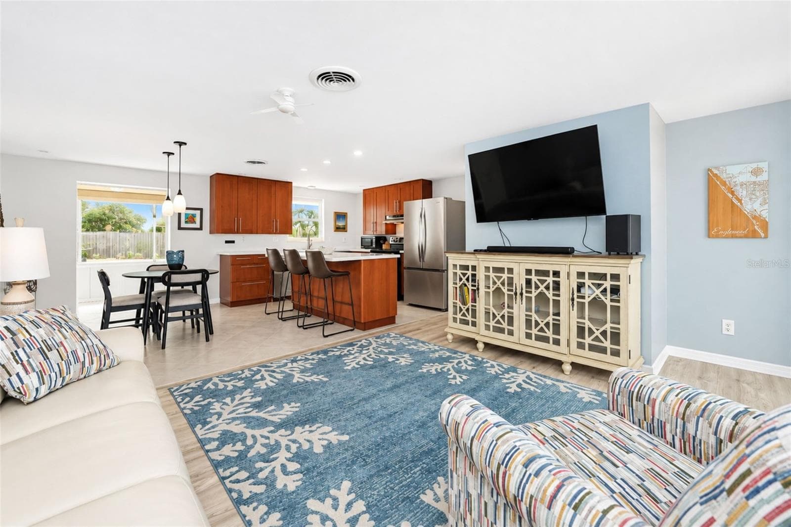 Living Room to Kitchen - 1545 BARBARA PL, ENGLEWOOD