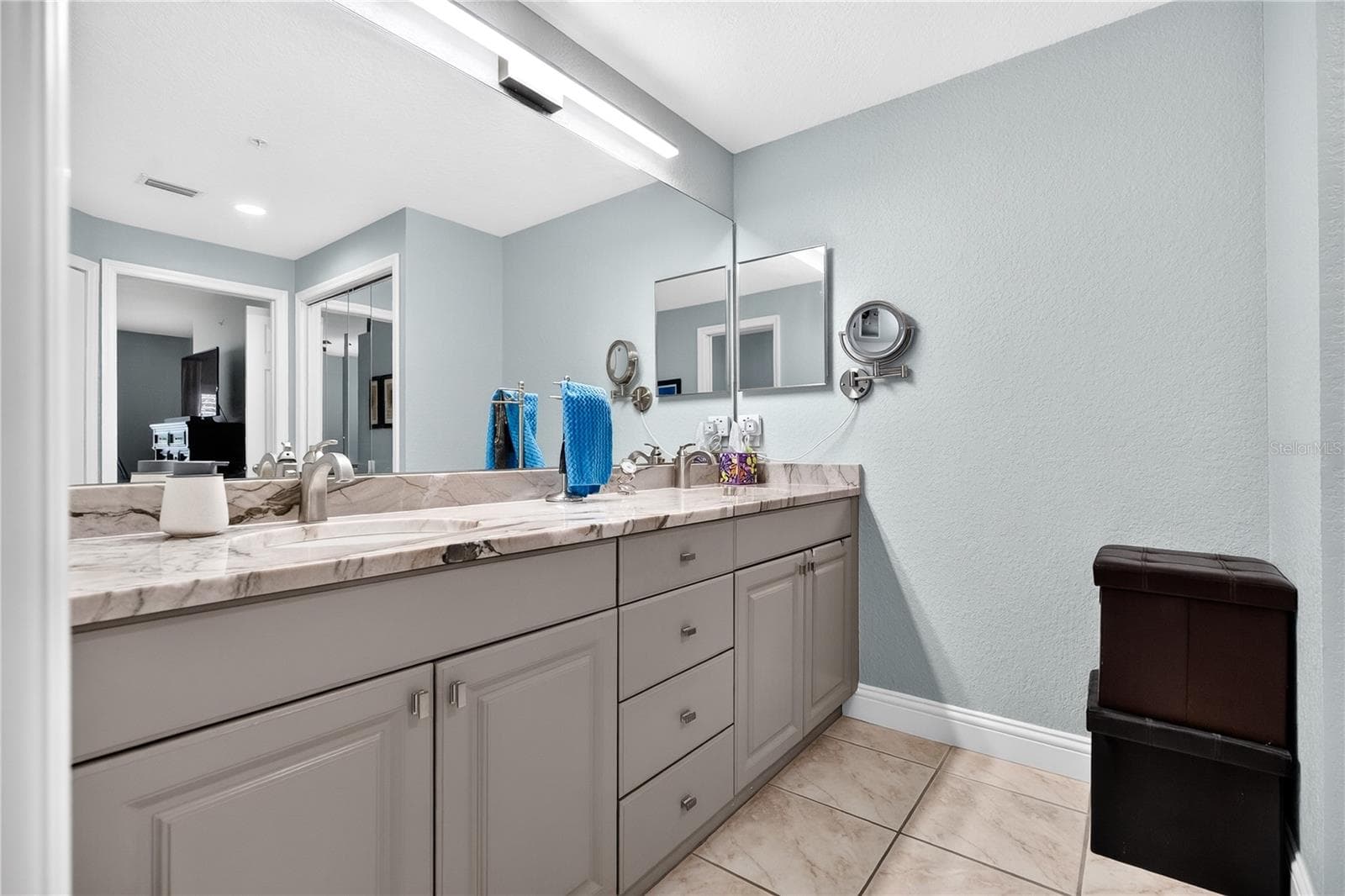 Condominium at 7685 SWEETBAY CIR #NA, BRADENTON, photo 16 of 40