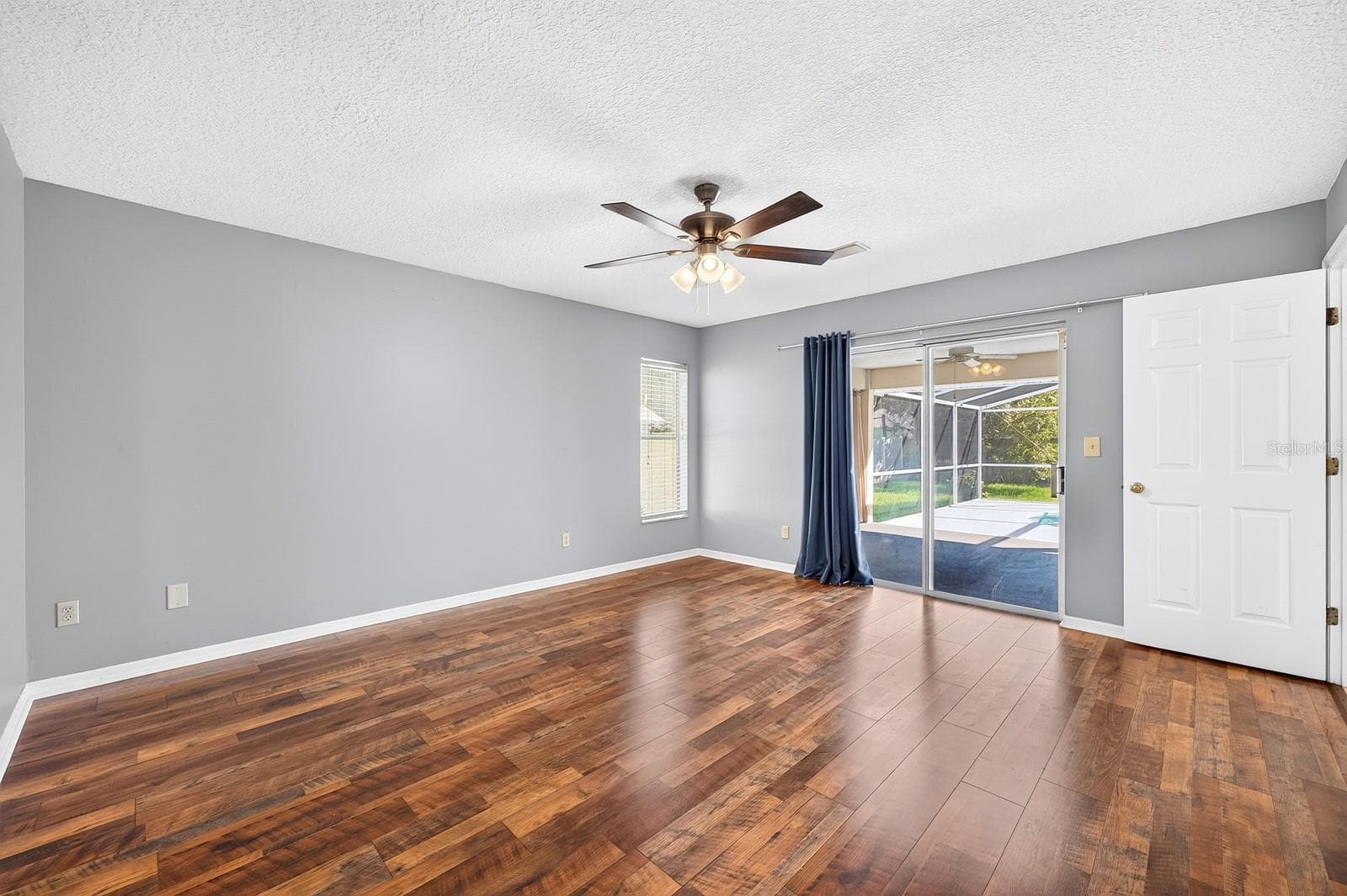 Primary Suite. - 32919 INDIAN WOODS DR, LEESBURG