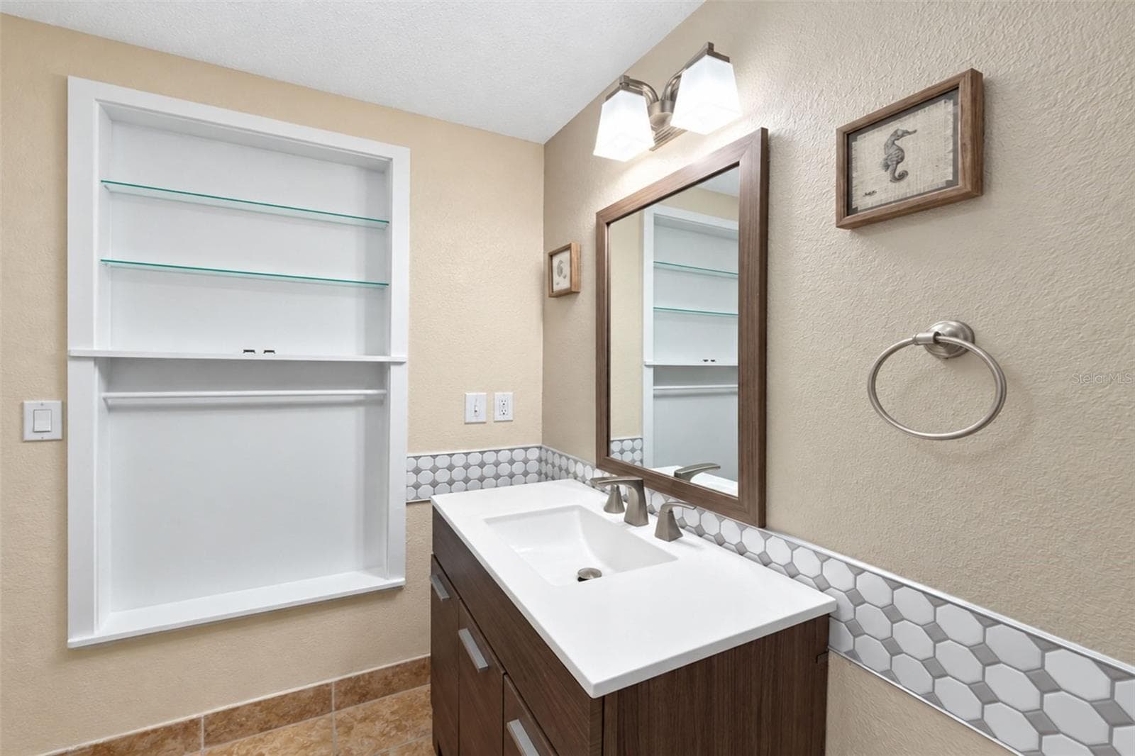 Bathroom 2 - 21 OAKWOOD DR N #21, ENGLEWOOD