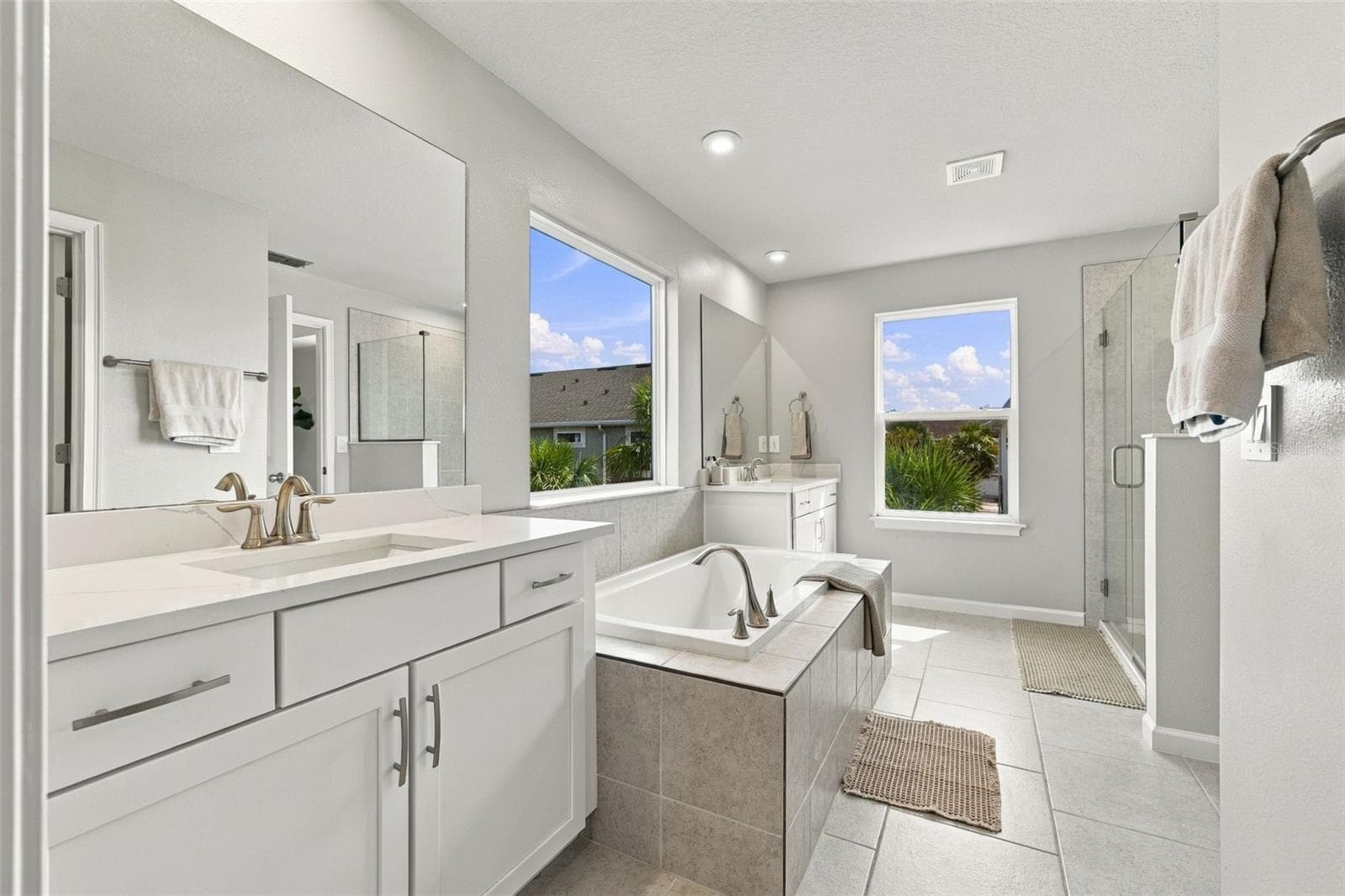 Townhouse at 5608 BROOKLET WOODS DR, WESLEY CHAPEL, photo 25 of 46