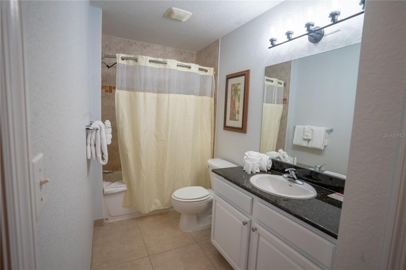 Condo - Hotel at 8125 RESORT VILLAGE DR #5903, ORLANDO, photo 22 of 44