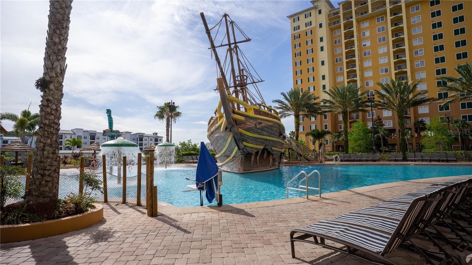 Condo - Hotel at 8125 RESORT VILLAGE DR #5903, ORLANDO, photo 43 of 44