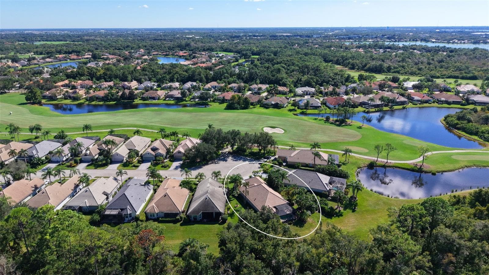 Single Family Residence at 6609 PEBBLE BEACH WAY, LAKEWOOD RANCH, photo 42 of 58