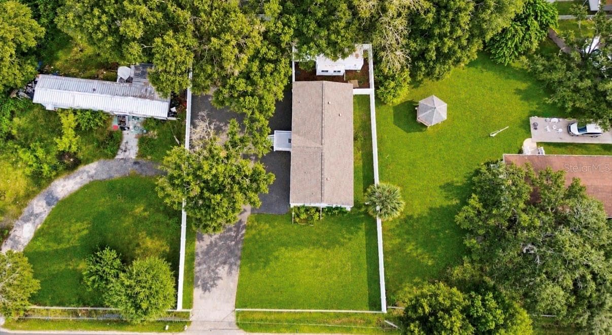 Manufactured Home at 7412 52ND AVE S, TAMPA, photo 4 of 27