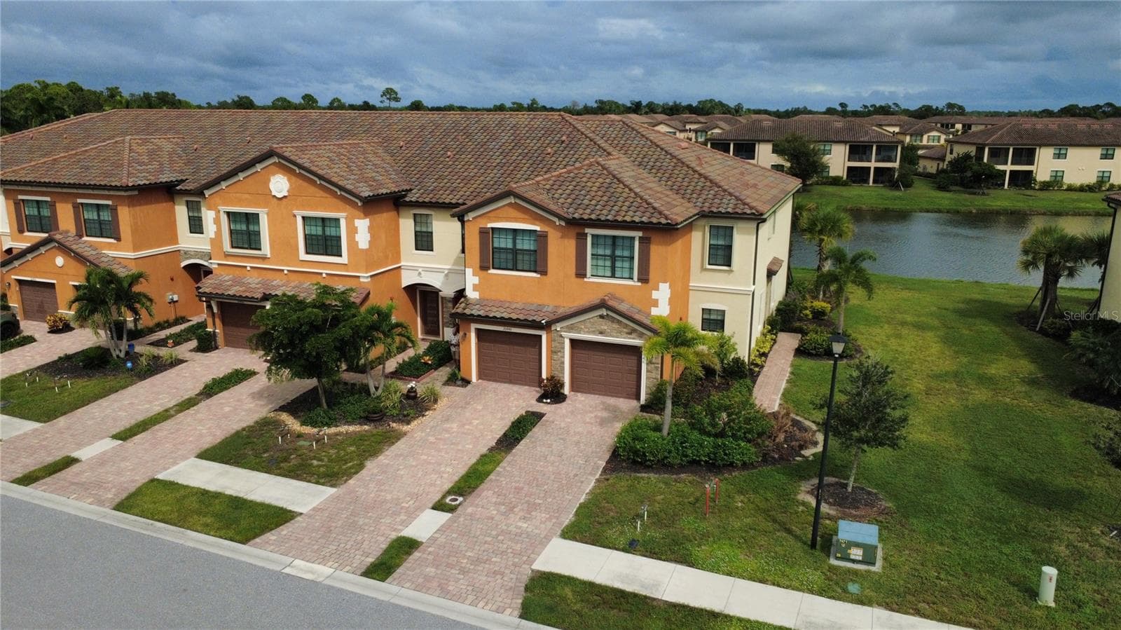 Townhouse at 20448 LAGENTE CIR, VENICE, photo 29 of 47