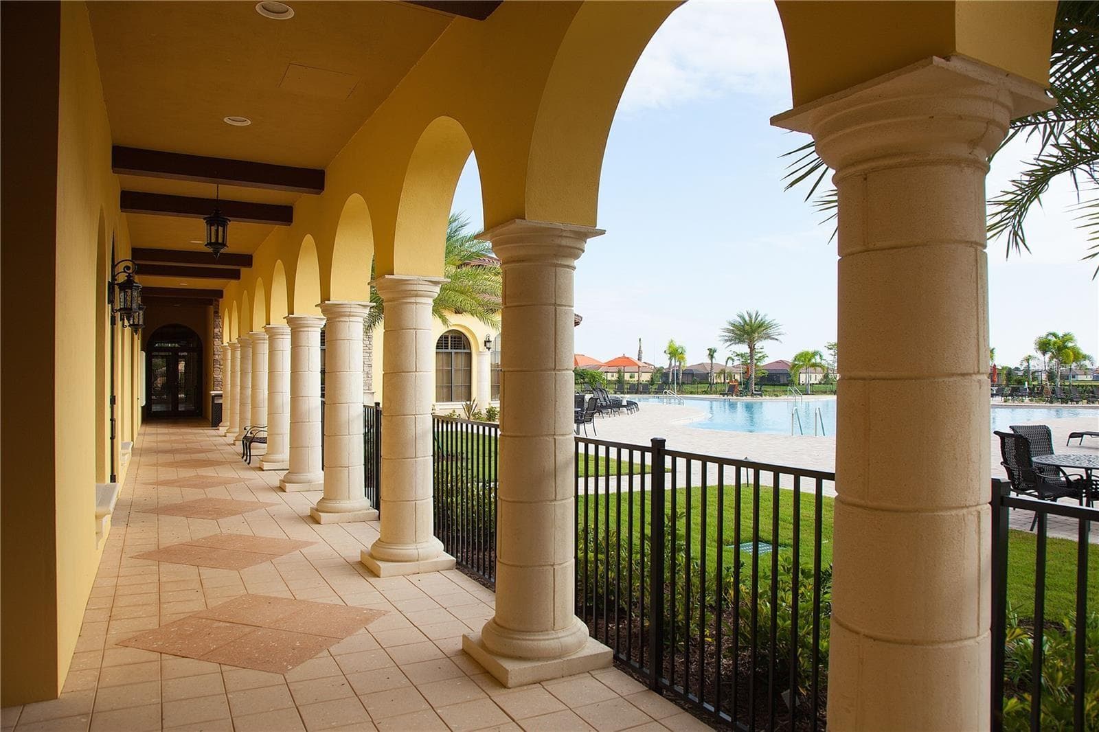 Townhouse at 20448 LAGENTE CIR, VENICE, photo 45 of 47