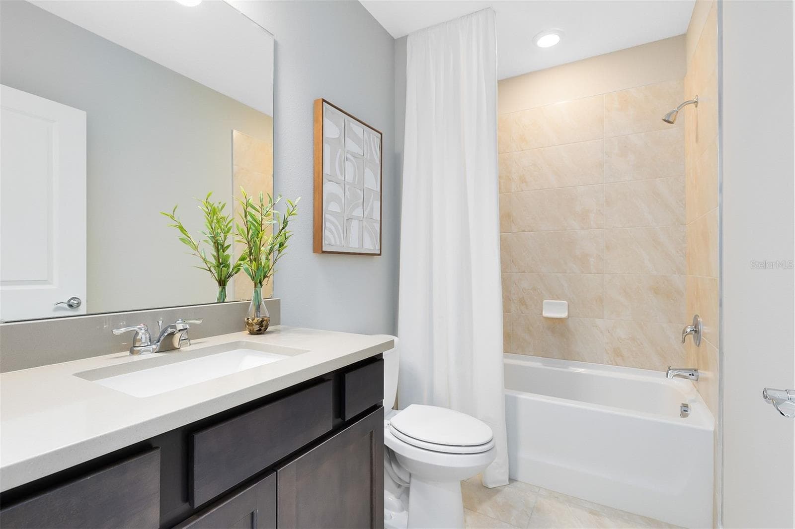 Actual home photo. Colors, finishes, textures and options may appear differently in person due to variations in monitors and viewing devices. - 5058 OAK SEED WAY, ST CLOUD