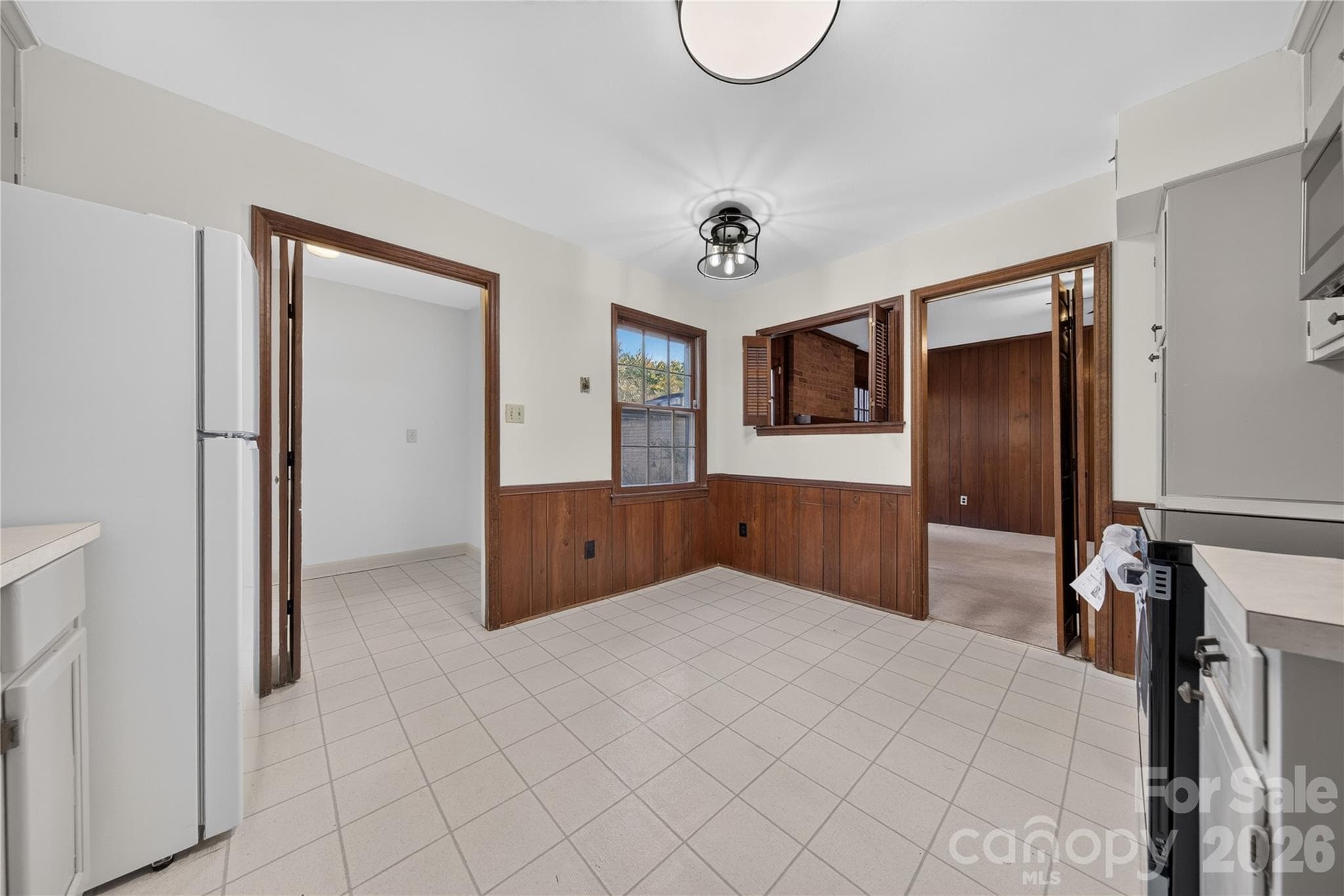 Townhouse at 6869 Dumbarton Drive, Charlotte, photo 10 of 25