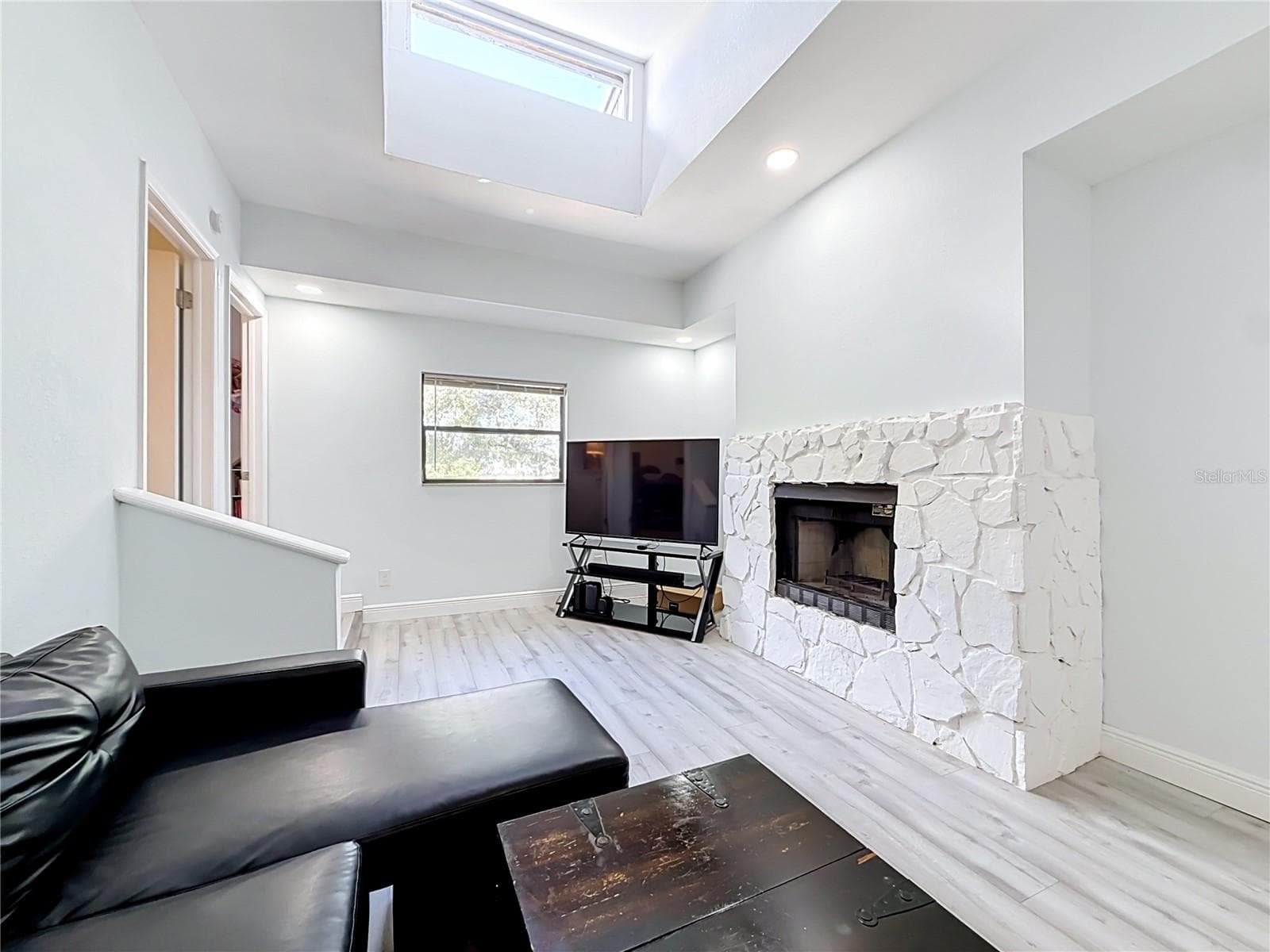 Living Area - 4405 W FAIR OAKS AVE #19, TAMPA