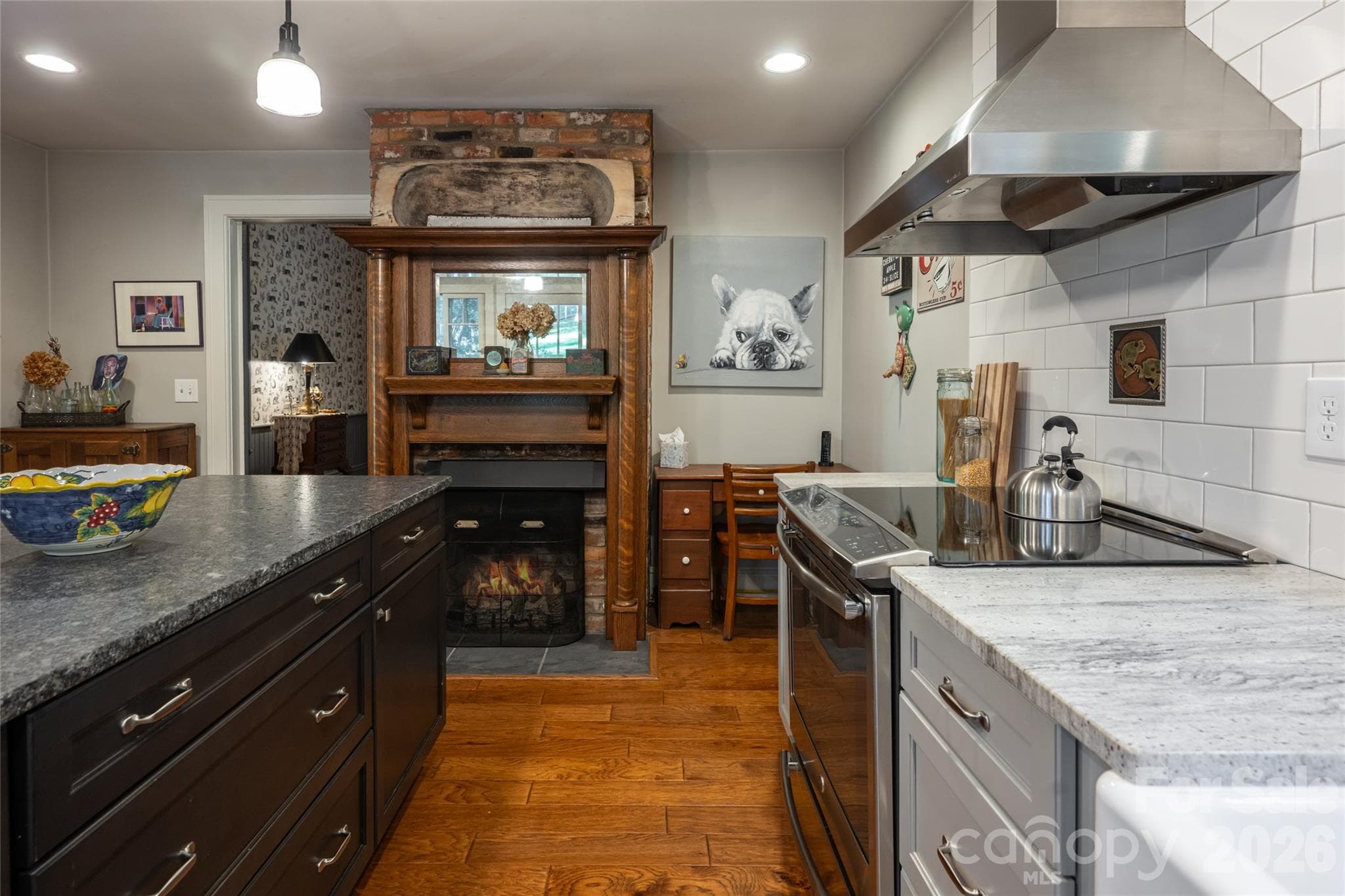 Single Family Residence at 185 Country Club Drive, Canton, photo 18 of 48
