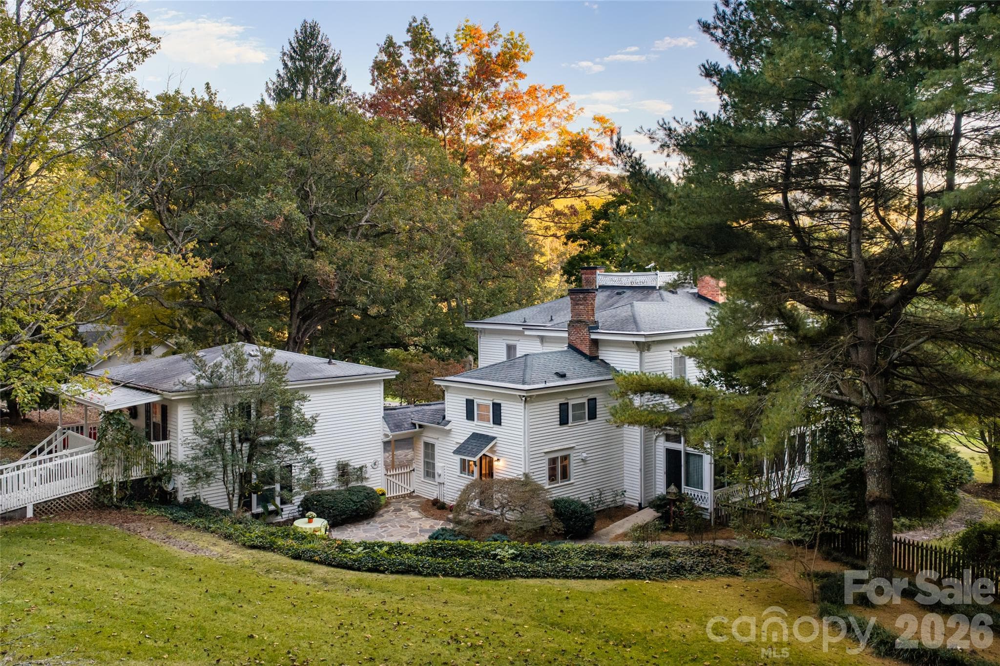 Single Family Residence at 185 Country Club Drive, Canton, photo 47 of 48