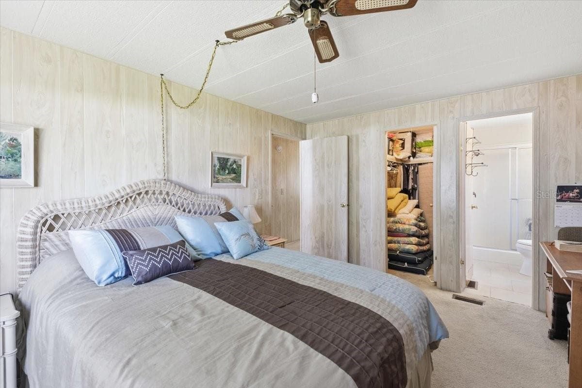 Manufactured Home at 26 N ESPLANADE ST, ENGLEWOOD, photo 15 of 26