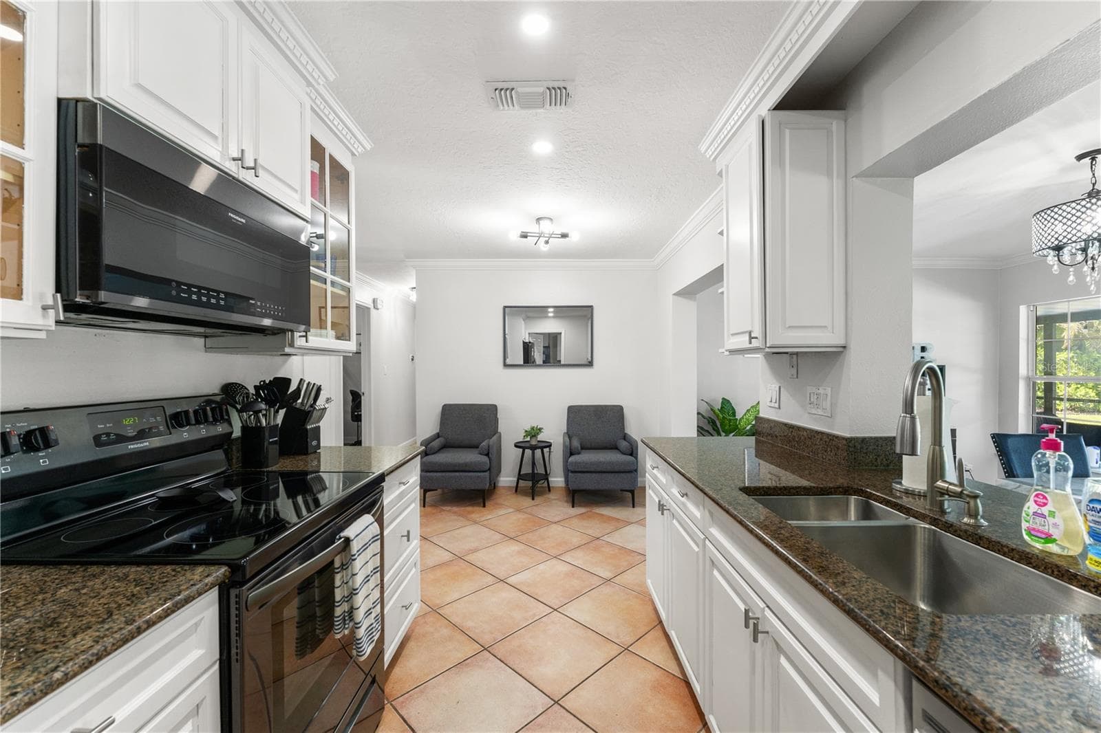 Single Family Residence at 5363 FOXWOOD DR, SARASOTA, photo 10 of 32