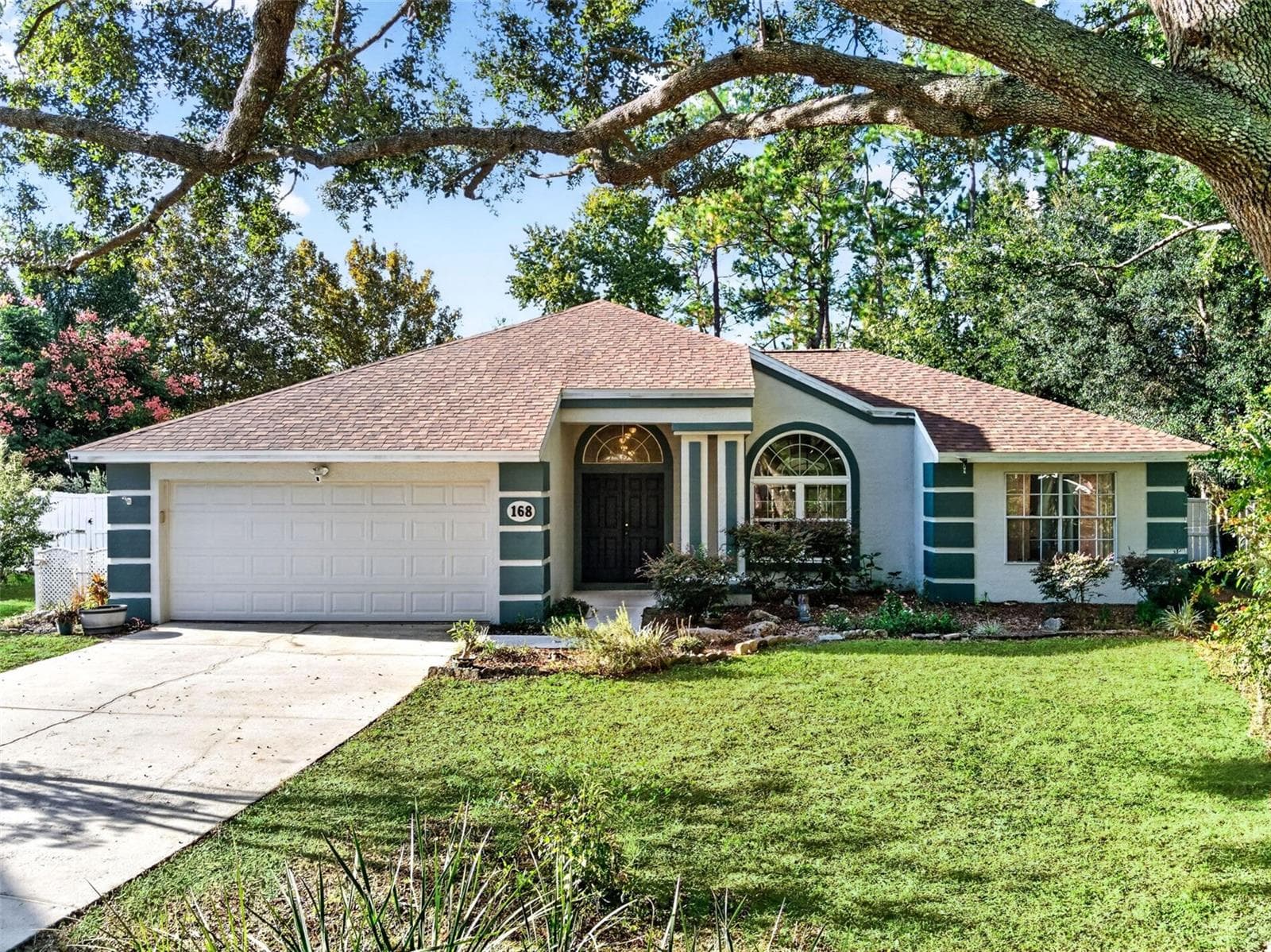 168 Pine Lake View Dr - 168 PINE LAKE VIEW DR, DAVENPORT