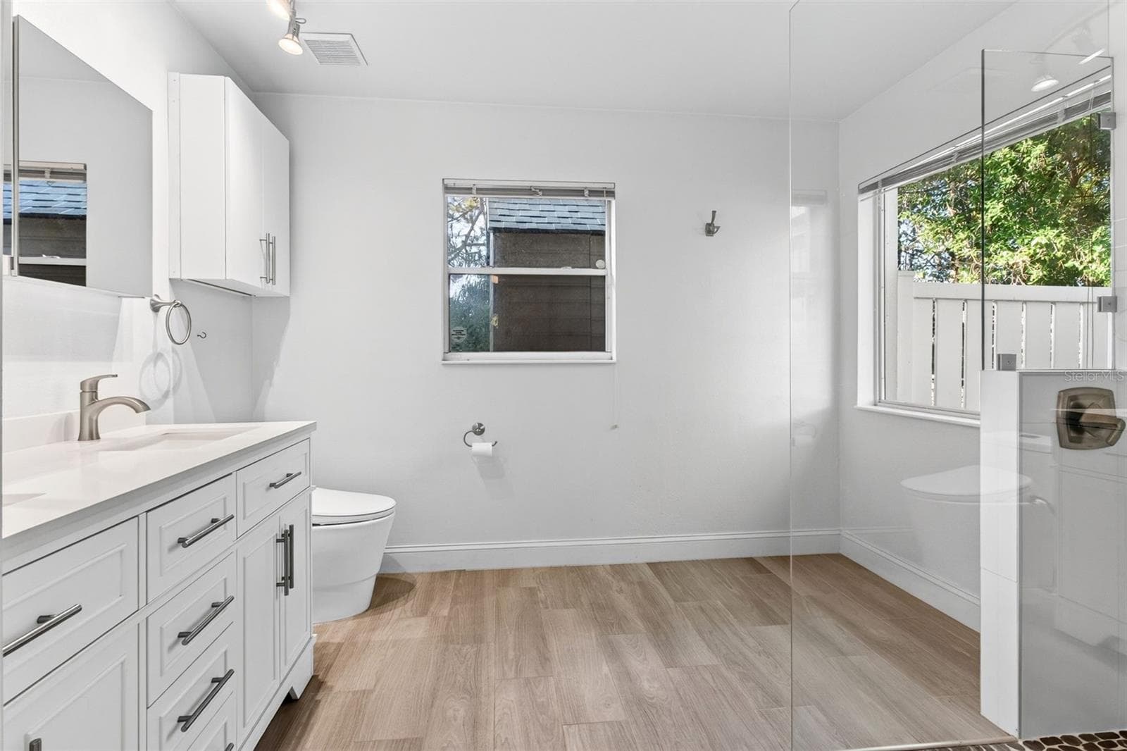 Primary Bathroom - 168 PINE LAKE VIEW DR, DAVENPORT