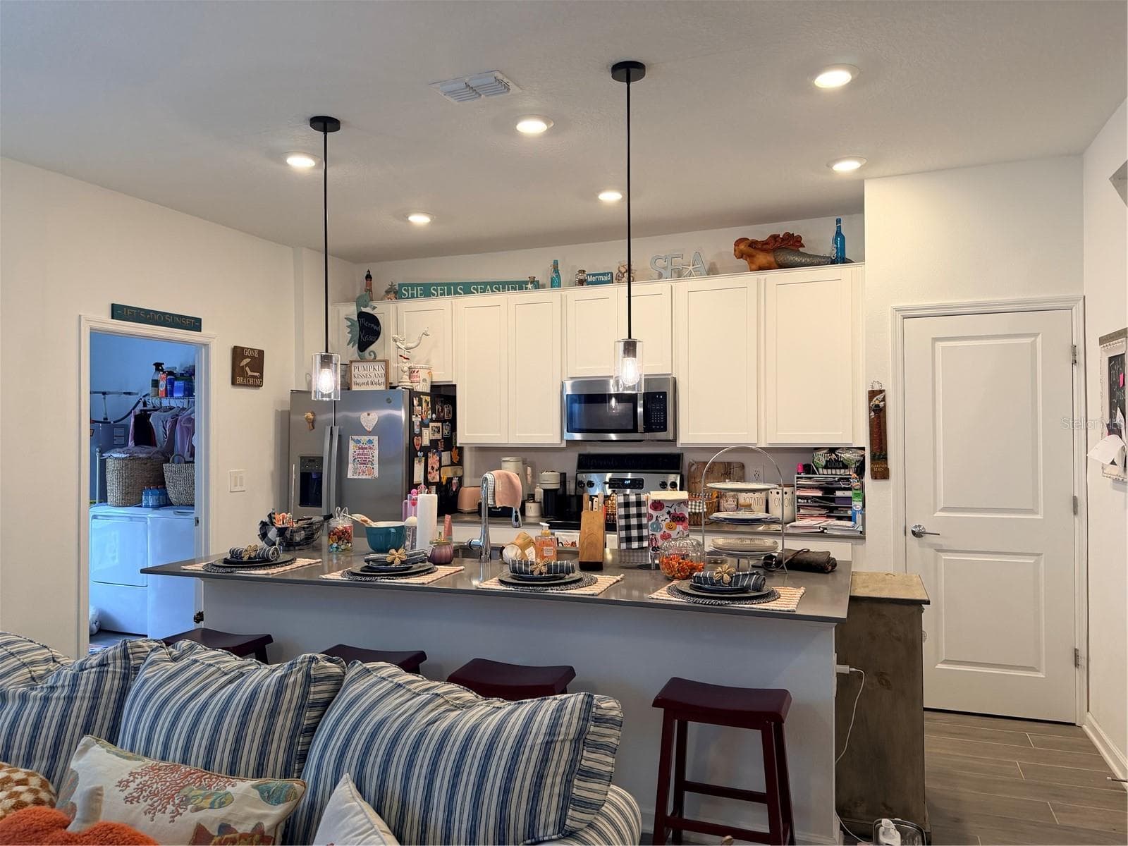 Townhouse at 10606 WORDS DR, WINTER GARDEN, photo 3 of 10