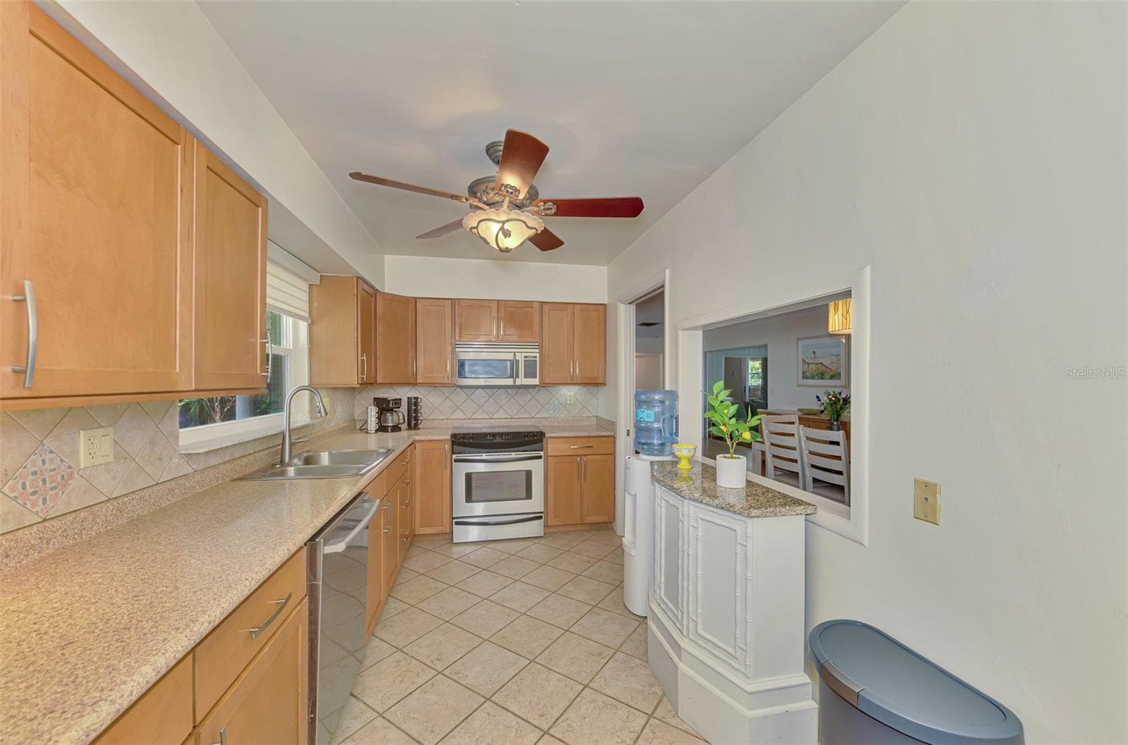 Single Family Residence at 3078 SPENCER LN, SARASOTA, photo 23 of 43