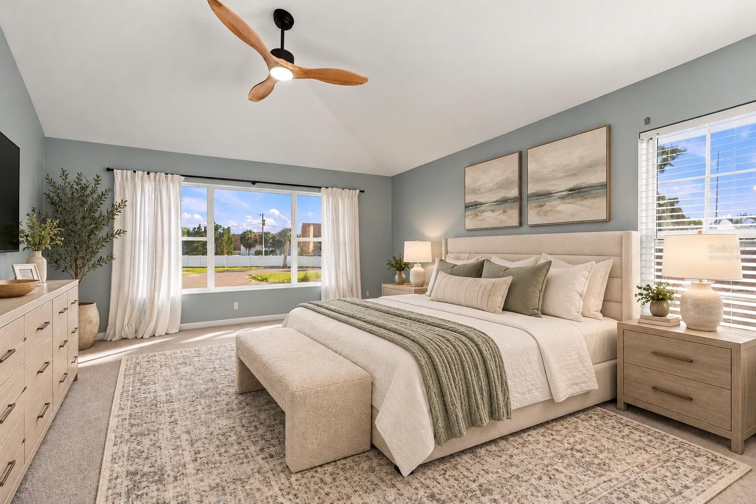 Virtually staged - primary bedroom - 2555 NEWBERN DR, CLEARWATER