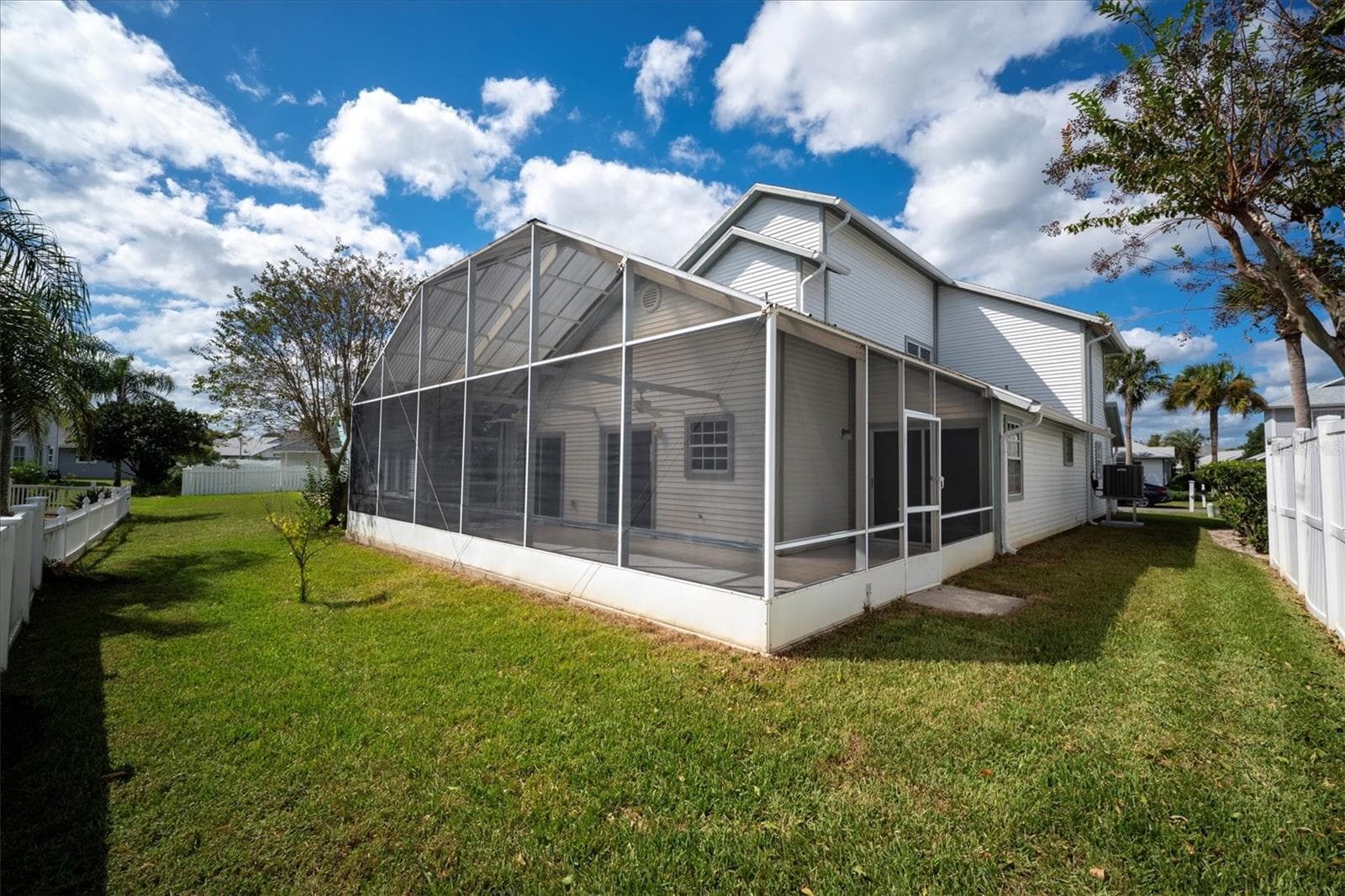 Single Family Residence at 3 AVALON TER, PALM COAST, photo 8 of 53