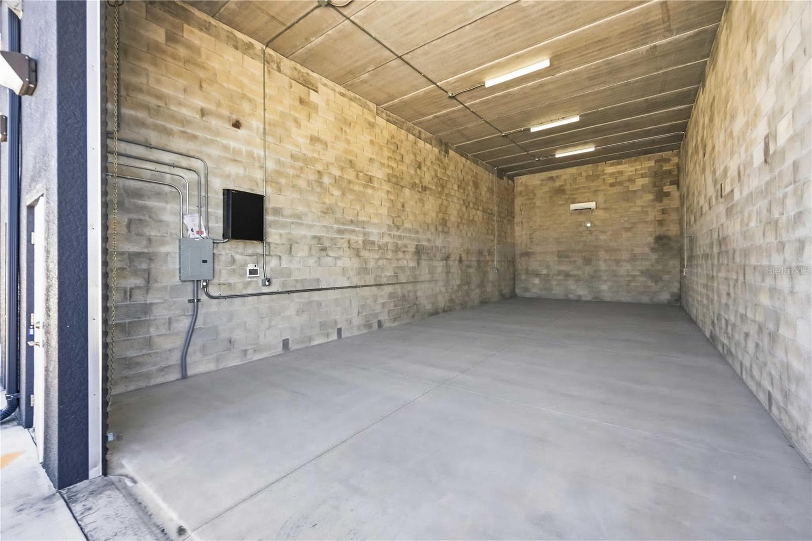 Warehouse at 2720 PLACIDA RD #4, ENGLEWOOD, photo 3 of 21