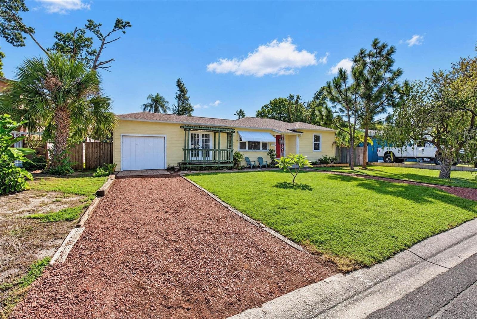 Single Family Residence at 3641 QUEEN ST N, ST PETERSBURG, photo 21 of 23
