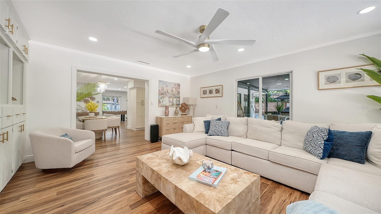 Single Family Residence at 2375 DATURA ST, SARASOTA, photo 23 of 60
