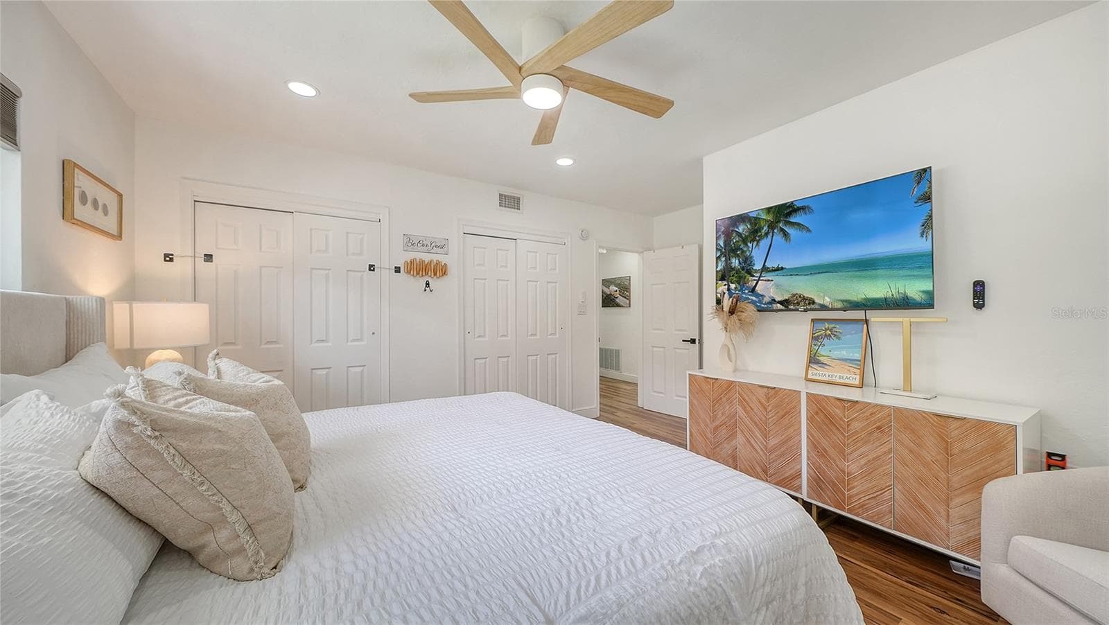 Single Family Residence at 2375 DATURA ST, SARASOTA, photo 26 of 60