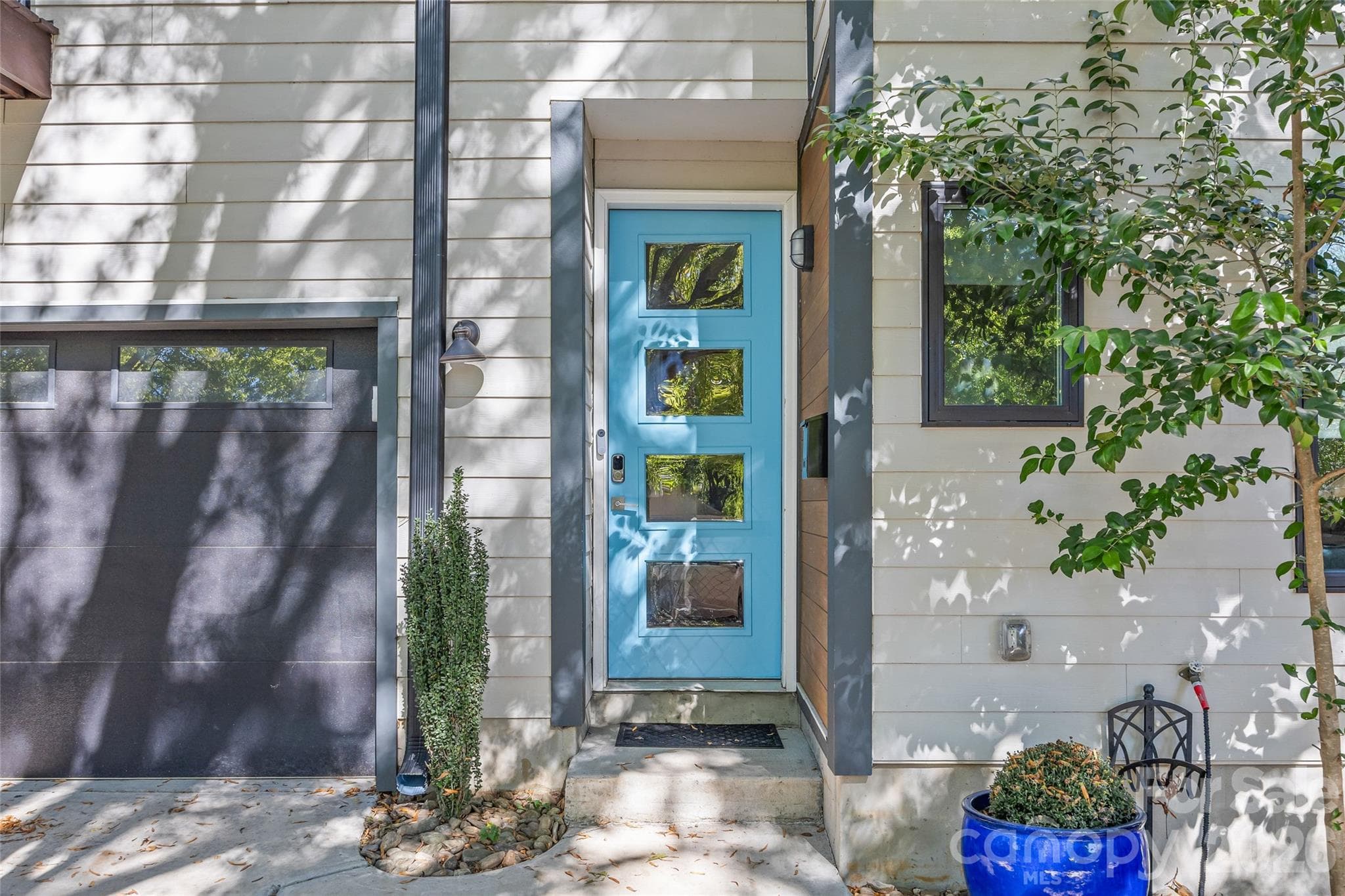 Condominium at 1315 Davidson Street, Charlotte, photo 3 of 40