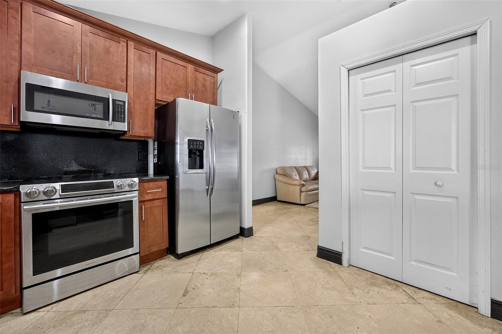 Single Family Residence at 270 E TARPON BLVD NW, PORT CHARLOTTE, photo 10 of 51