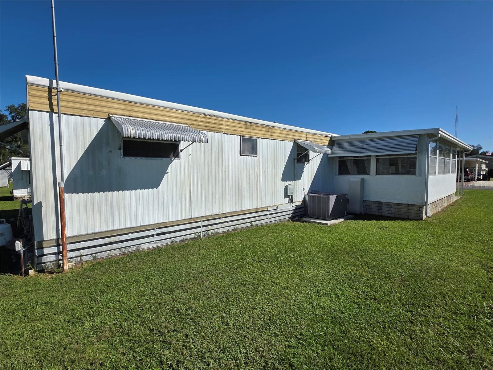 Mobile Home at 5503 BARBARA ST, ZEPHYRHILLS, photo 4 of 56