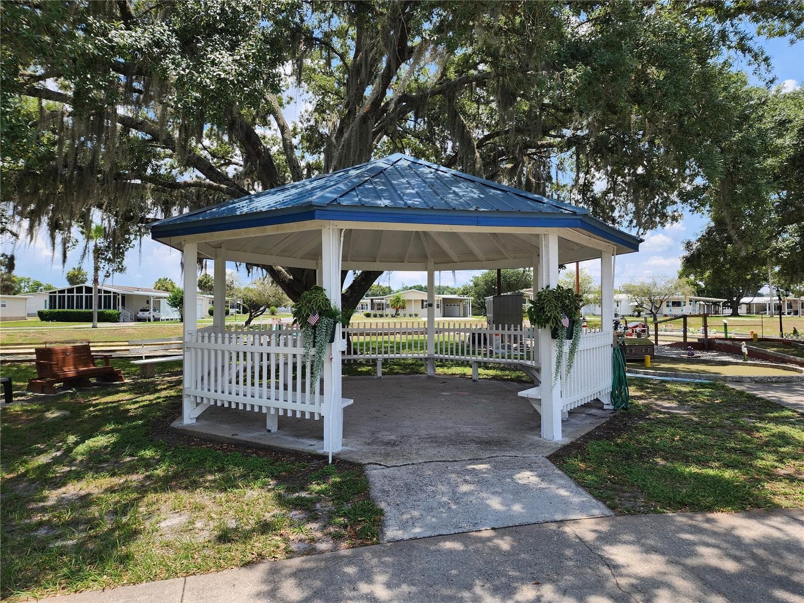 Mobile Home at 5503 BARBARA ST, ZEPHYRHILLS, photo 49 of 56