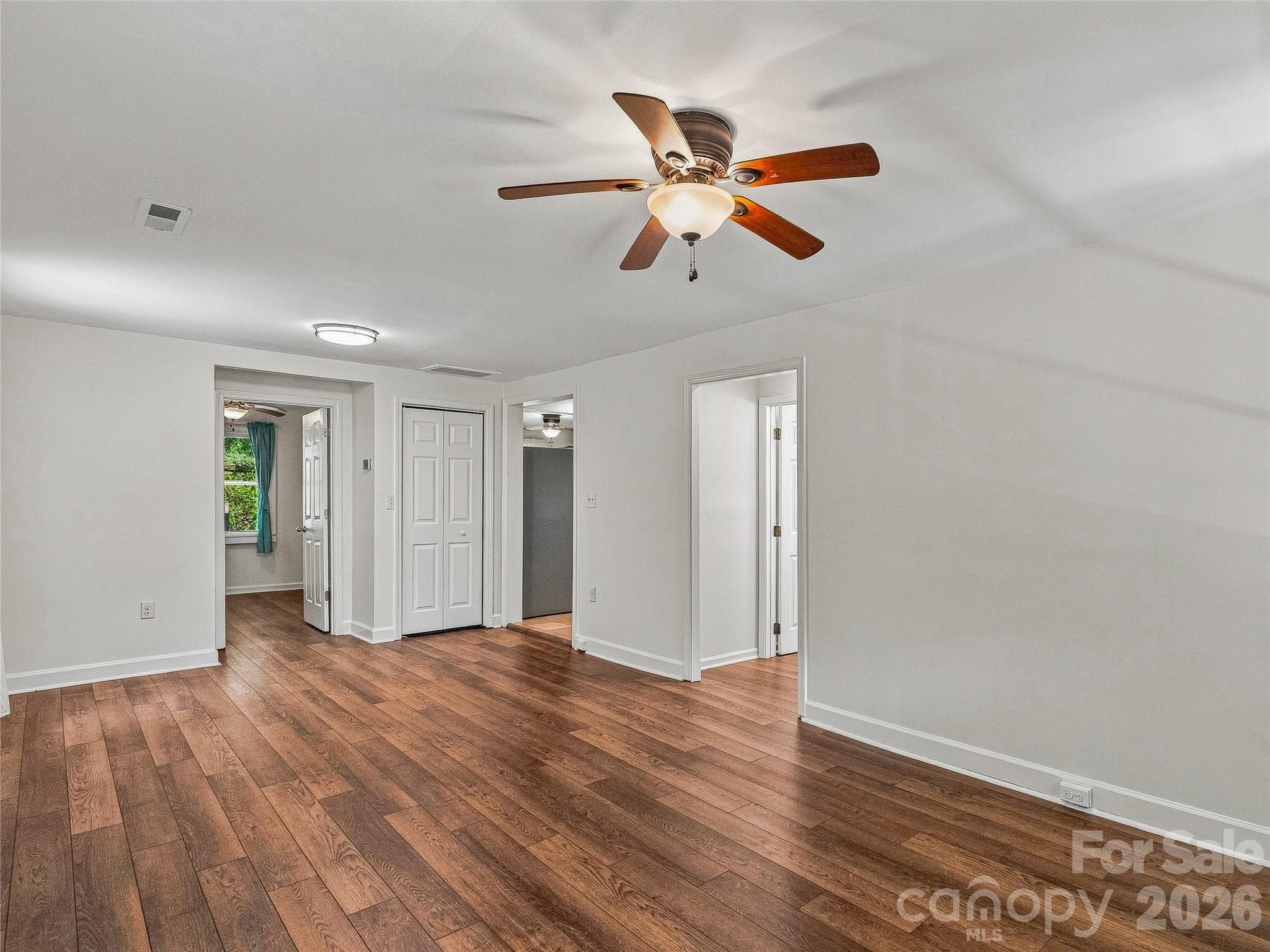 Single Family Residence at 65 Passional Way, Burnsville, photo 9 of 27
