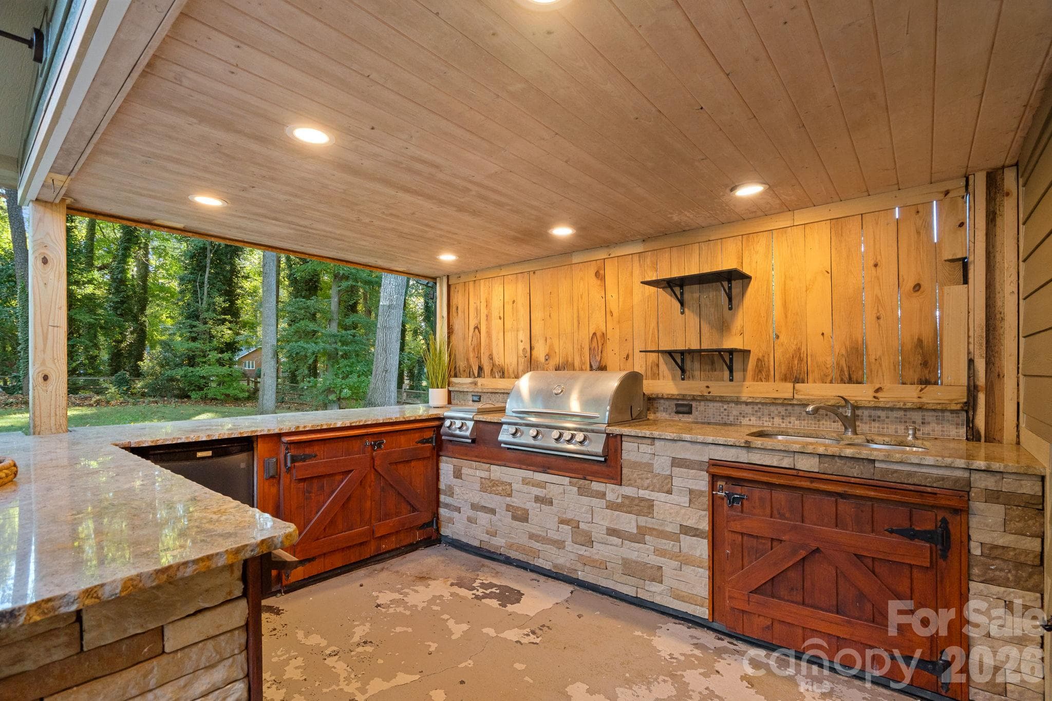 Outdoor Kitchen and Bar Perfect for Entertaining - 135 Southhaven Drive, Mooresville