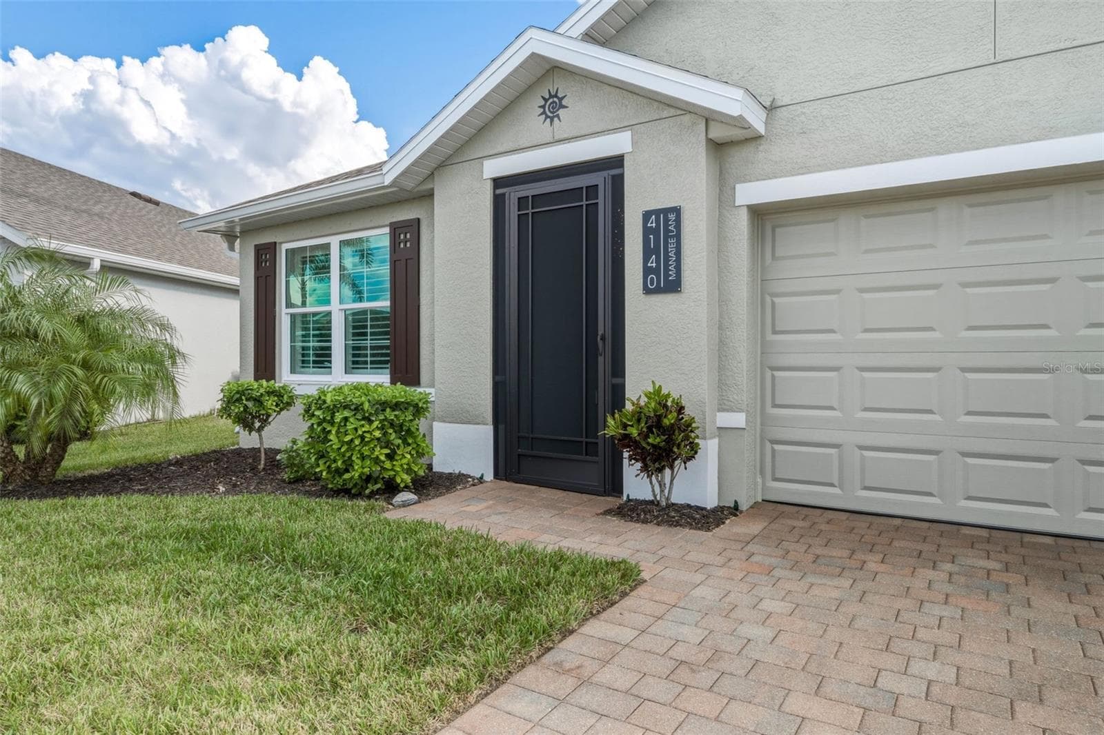 Single Family Residence at 4140 MANATEE LN, PORT CHARLOTTE, photo 2 of 37