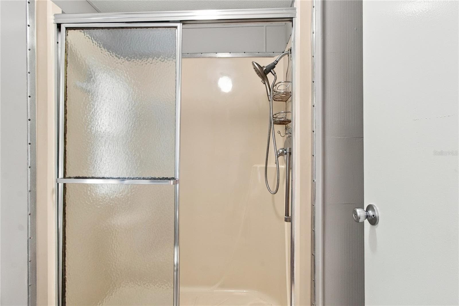 Shower - 808 53RD AVE E #223, BRADENTON