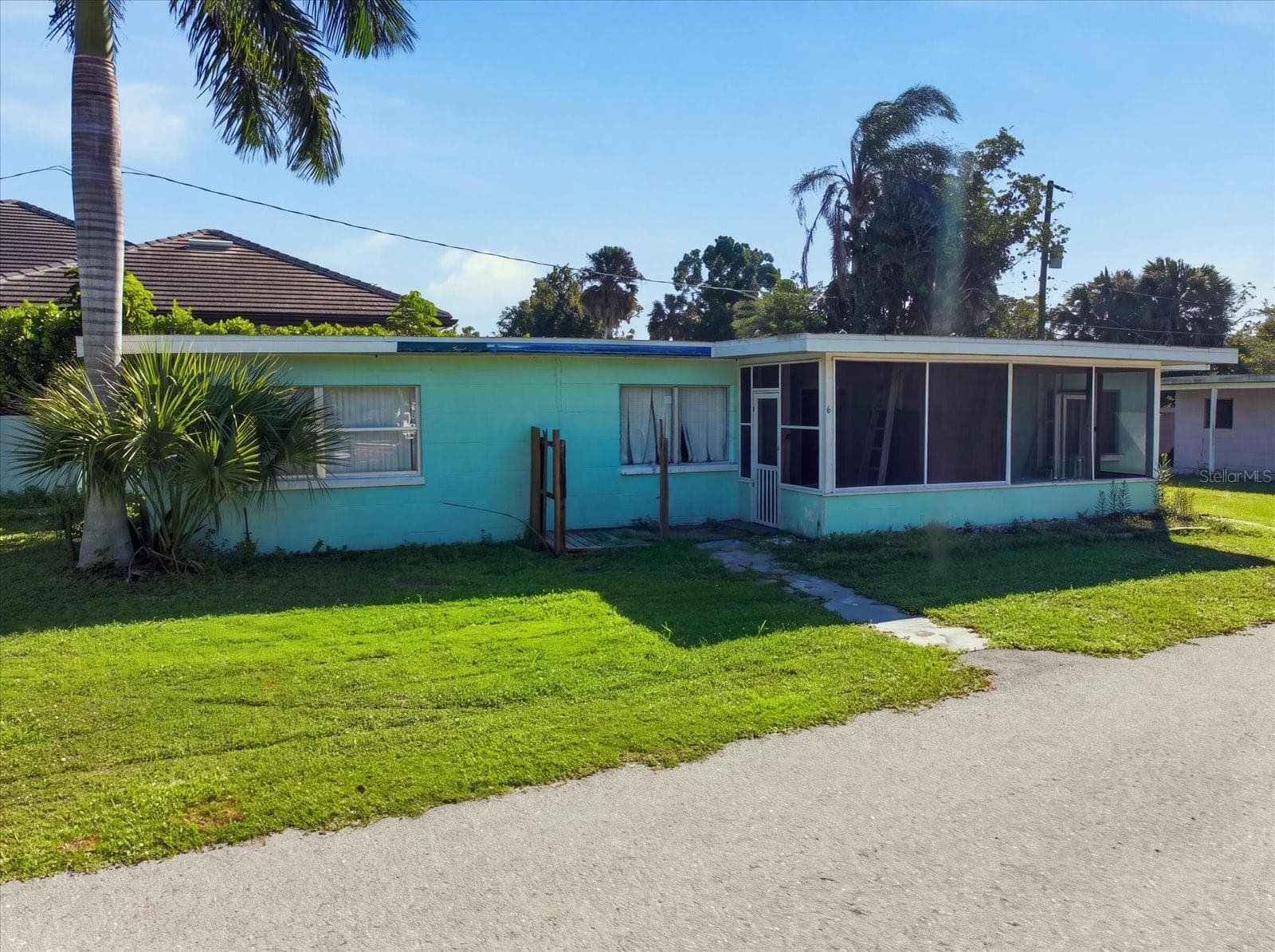 Duplex at 25452 SHORE DR, PUNTA GORDA, photo 11 of 22