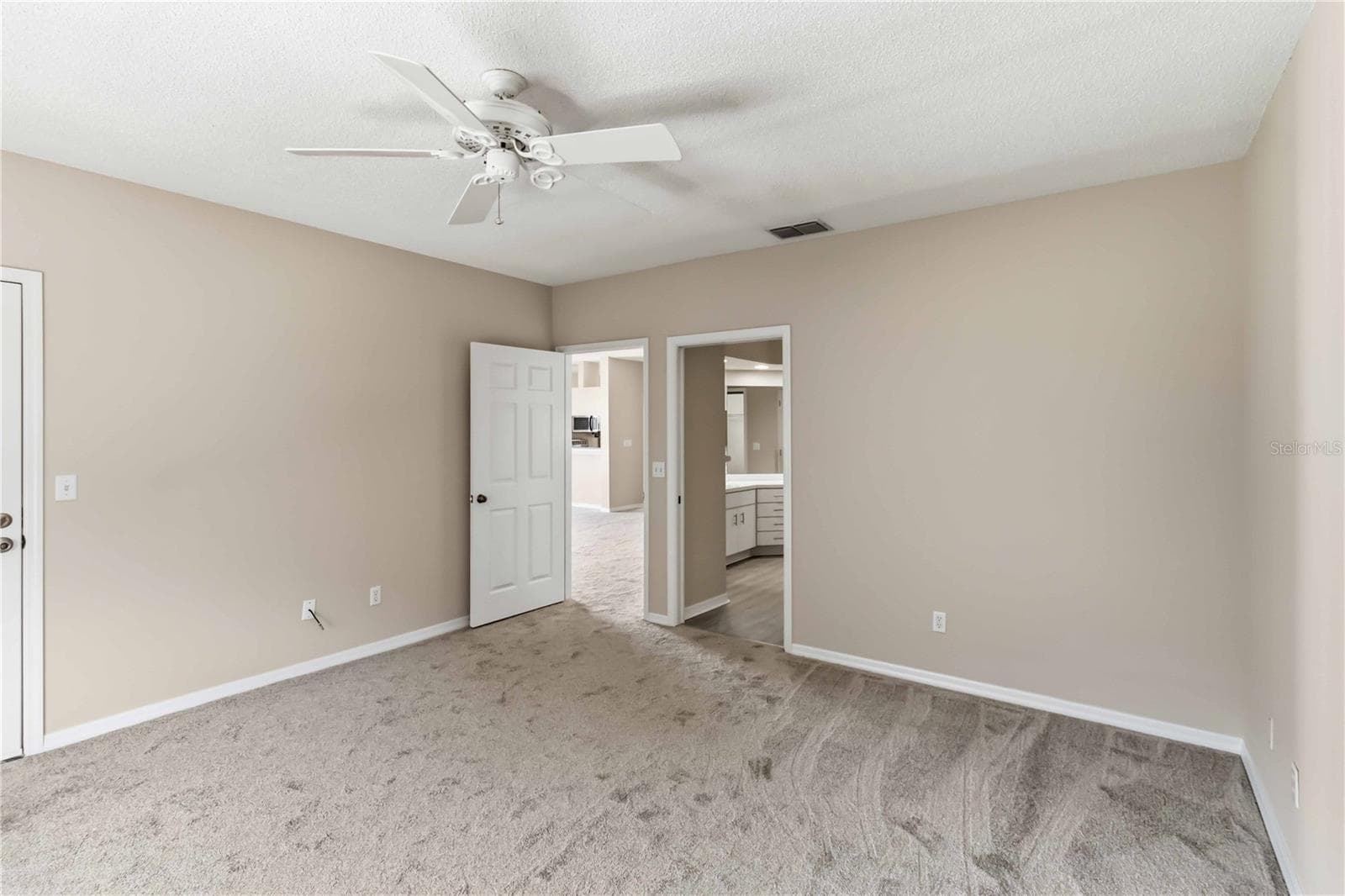 Condominium at 11531 SHIPWATCH DR #1037, LARGO, photo 23 of 36