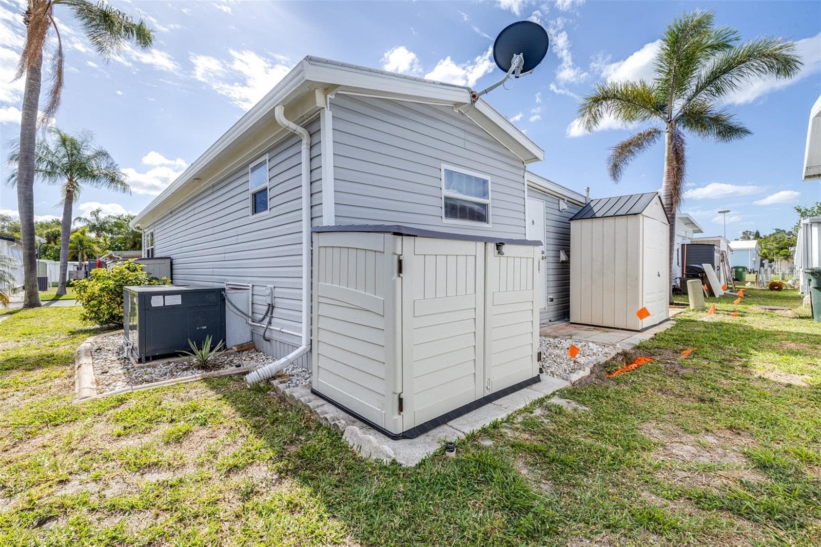 Mobile Home at 2712 17TH STREET LN W, BRADENTON, photo 33 of 69