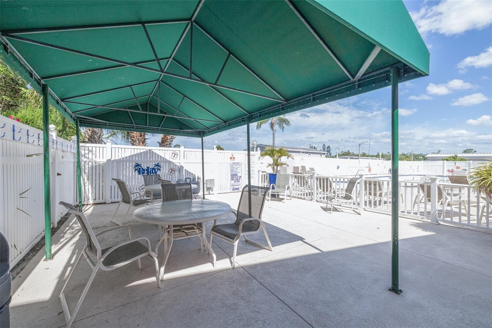 Mobile Home at 2712 17TH STREET LN W, BRADENTON, photo 47 of 69