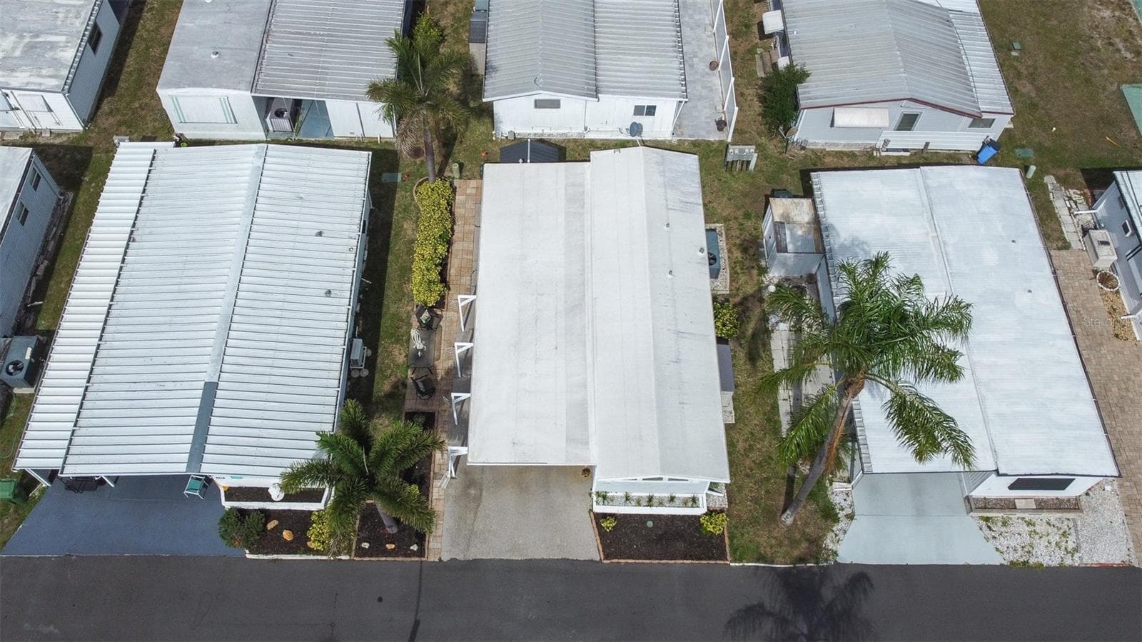 Mobile Home at 2712 17TH STREET LN W, BRADENTON, photo 59 of 69