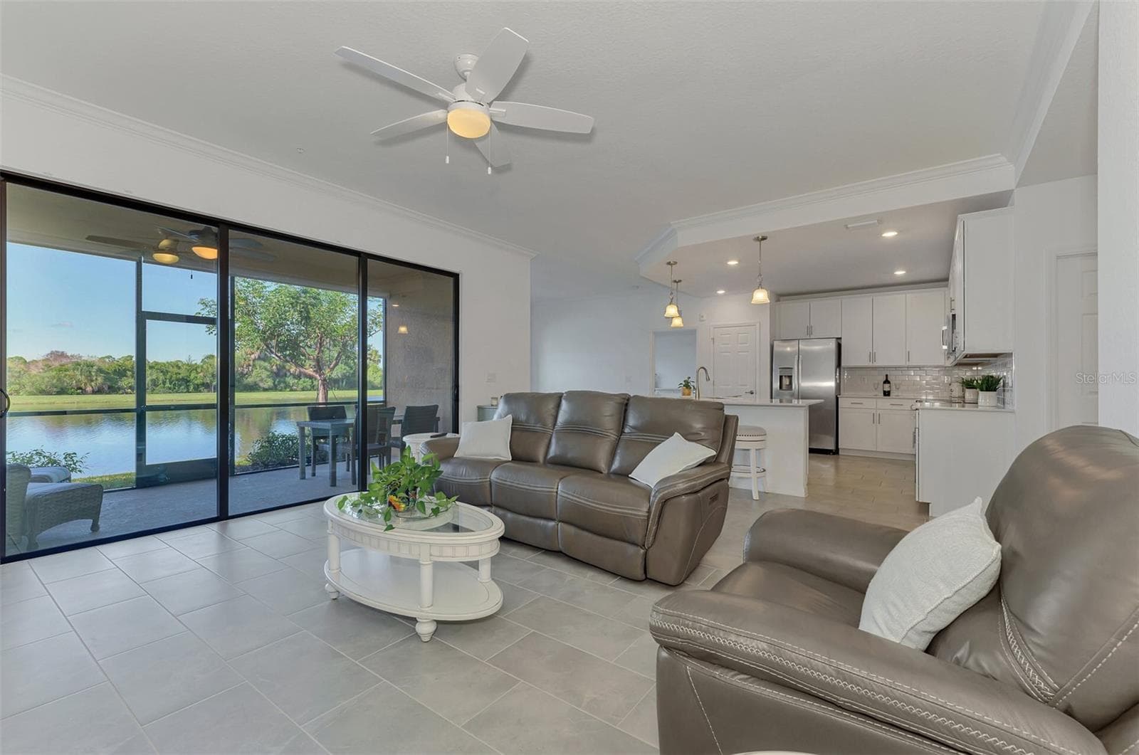 Family room - 10205 STAGGERBUSH DRIVE #102, VENICE