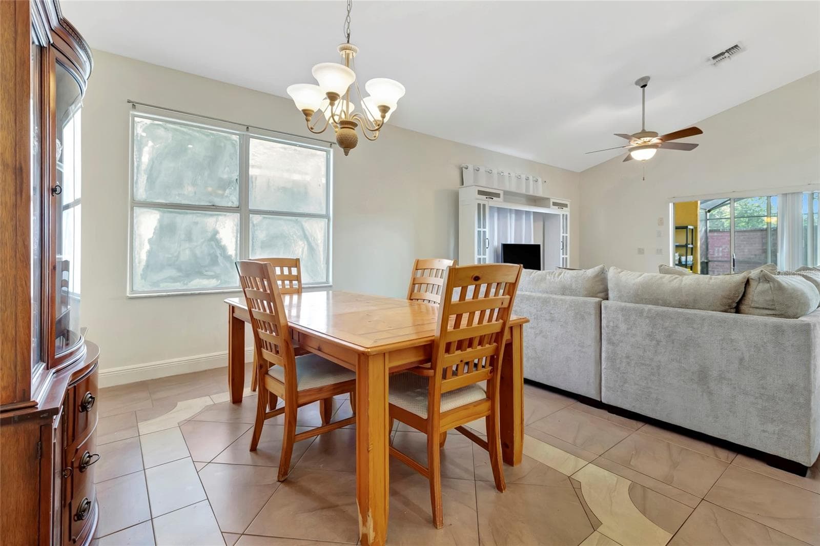 Eat in Breakfast nook - 4877 GRASSY KNOLL DR, TAVARES